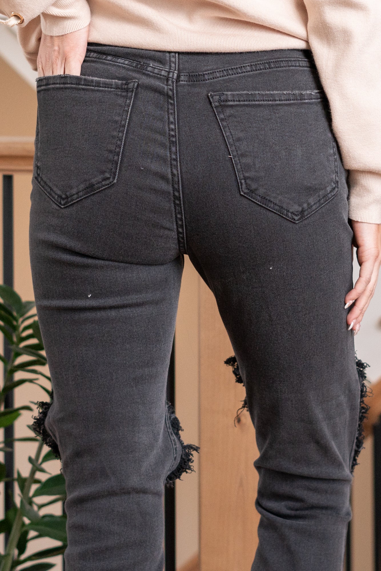 Cello Jeans These Mom Skinny Jeans offer a fit that’s as flattering as it is comfortable. Inspired by the 90s, this jet black wash style with big cutouts along with frayed hem detail gives your look an authentic, vintage vibe. Cut: Skinny, 27" Inseam* Rise:-Rise, 11" Front Rise* Color: Black 60% Cotton 34% Polyester 4% Rayon 2% Spandex Fly: Zipper Style #: WV77209M-BLK1