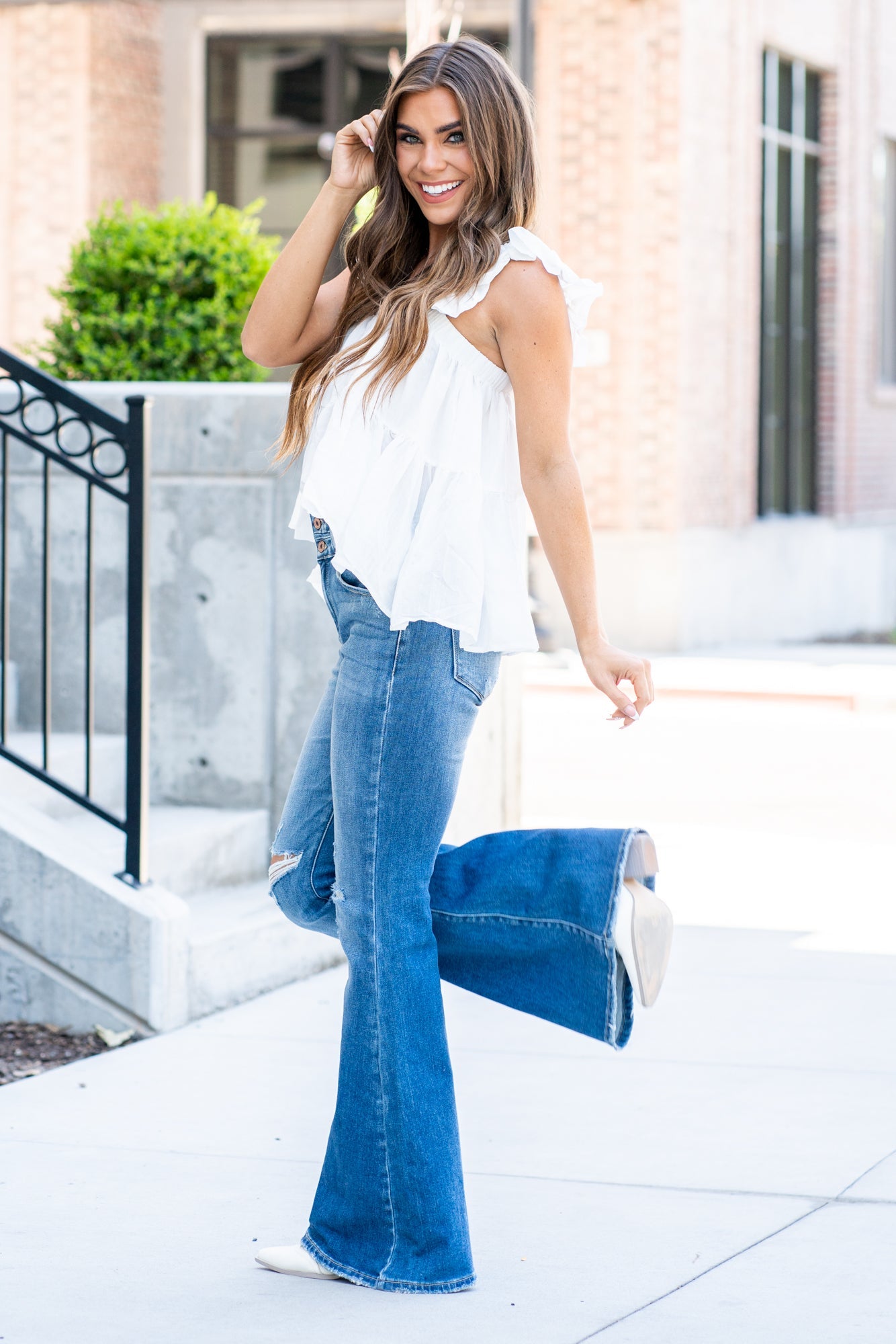 KanCan Jeans KanCan Comfort Stretch Flare, 33.5" Inseam* High Rise, 11" Front Rise* Medium Blue Wash 94% Cotton, 5% Polyester, 1% Spandex Fly: Zipper Style #: KC9282D Contact us for any additional measurements or sizing. *Measured on the smallest size, measurements may vary by size.