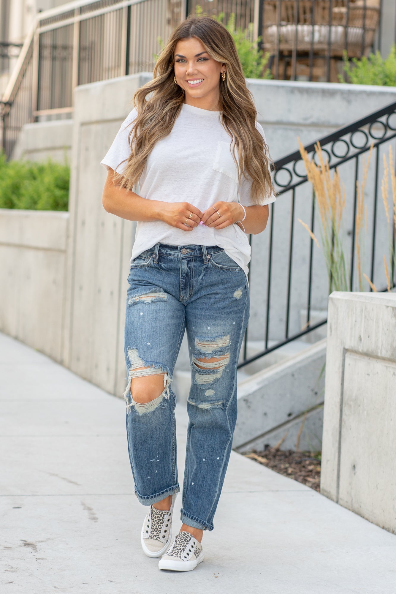 KanCan Jeans These mid-rise boyfriend jeans hit at exactly the right spot on your waist and with some spandex, these will stretch as you wear and get super comfy! Color: Dark Blue Wash Cut: Cuffed Boyfriend, 26" Inseam* Rise: Mid-Rise, 9.25" Front Rise* 99% COTTON, 1% SPANDEX Stitching: Classic Fly: Zipper Style #: KC8687D Contact us for any additional measurements or sizing.