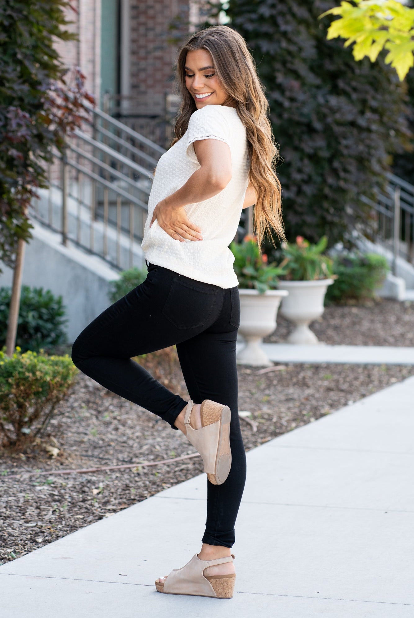 KanCan Jeans These are the staple black skinny jeans from KanCan. Collection: Core Style Color: Black Cut: Ankle Skinny, 28" Inseam Rise: High-Rise, 9.5" Front Rise Material: 65% Cotton 33% Rayon 2% Elastane Stitching: Classic Fly: Zipper Style #: KC6009BK Contact us for any additional measurements or sizing *Measured on the smallest size, measurements may vary by size. Alyssa wears a size 25 in jeans, a small in tops, and 8 in shoes. She is wearing size 3 in these jeans.