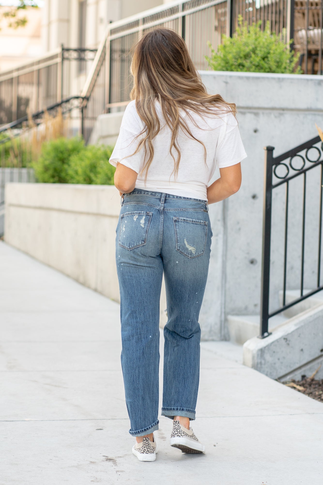 KanCan Jeans These mid-rise boyfriend jeans hit at exactly the right spot on your waist and with some spandex, these will stretch as you wear and get super comfy! Color: Dark Blue Wash Cut: Cuffed Boyfriend, 26" Inseam* Rise: Mid-Rise, 9.25" Front Rise* 99% COTTON, 1% SPANDEX Stitching: Classic Fly: Zipper Style #: KC8687D Contact us for any additional measurements or sizing.