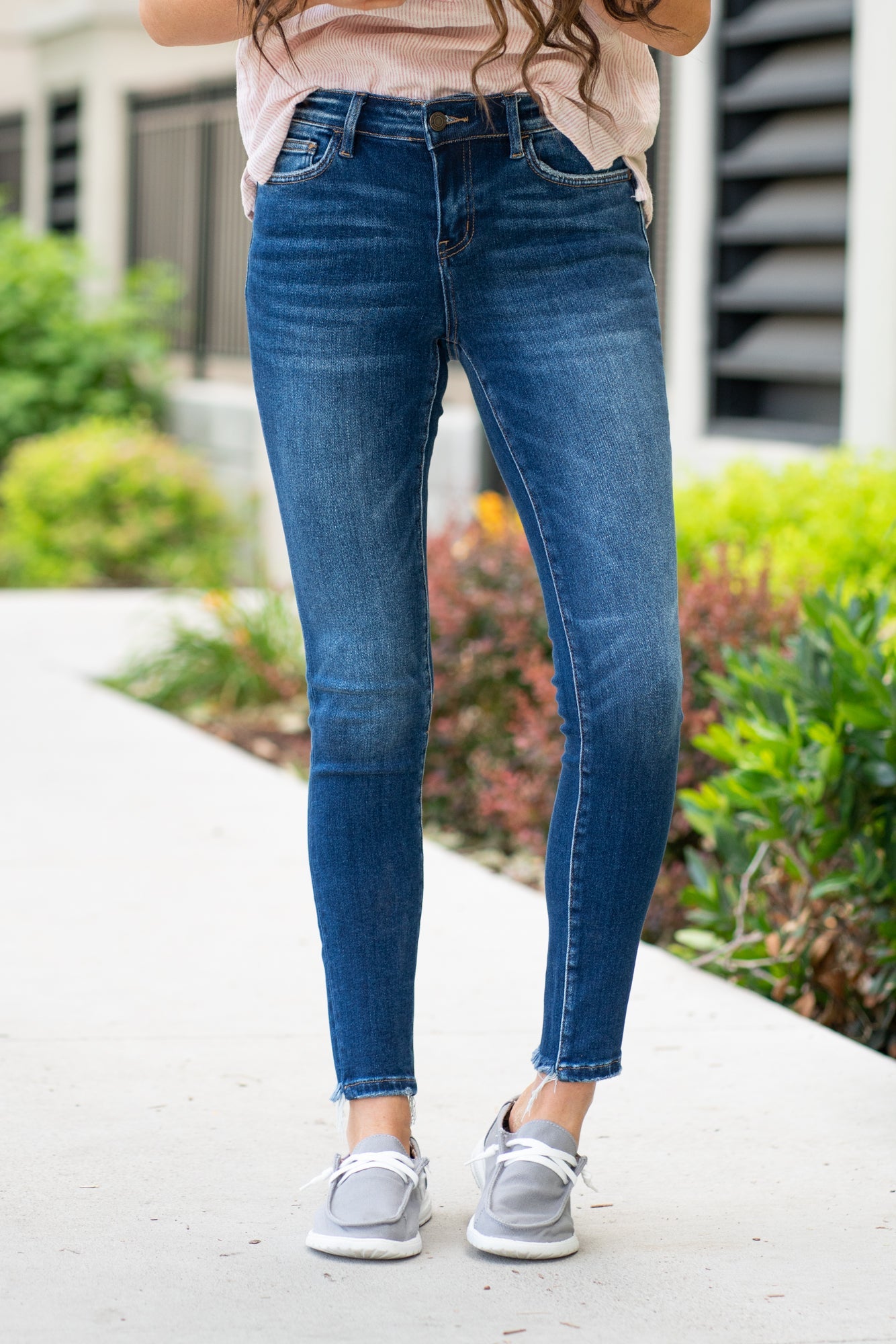 VERVET by Flying Monkey Jeans This comfortable super soft stretchy denim has a calf-hugging fit, clean hem bottom, and a zipper fly. You won't want to take these jeans off! Skinny Cut, 28" Inseam* Mid Rise, 9" Front Rise* 70% COTTON, 27% POLYESTER, 3% SPANDEX Machine Wash Separately In Cold Water Stitching: Classic Fly: Zipper Style #: V2501 Contact us for any additional measurements or sizing. *Measured on the smallest size, measurements may vary by size.