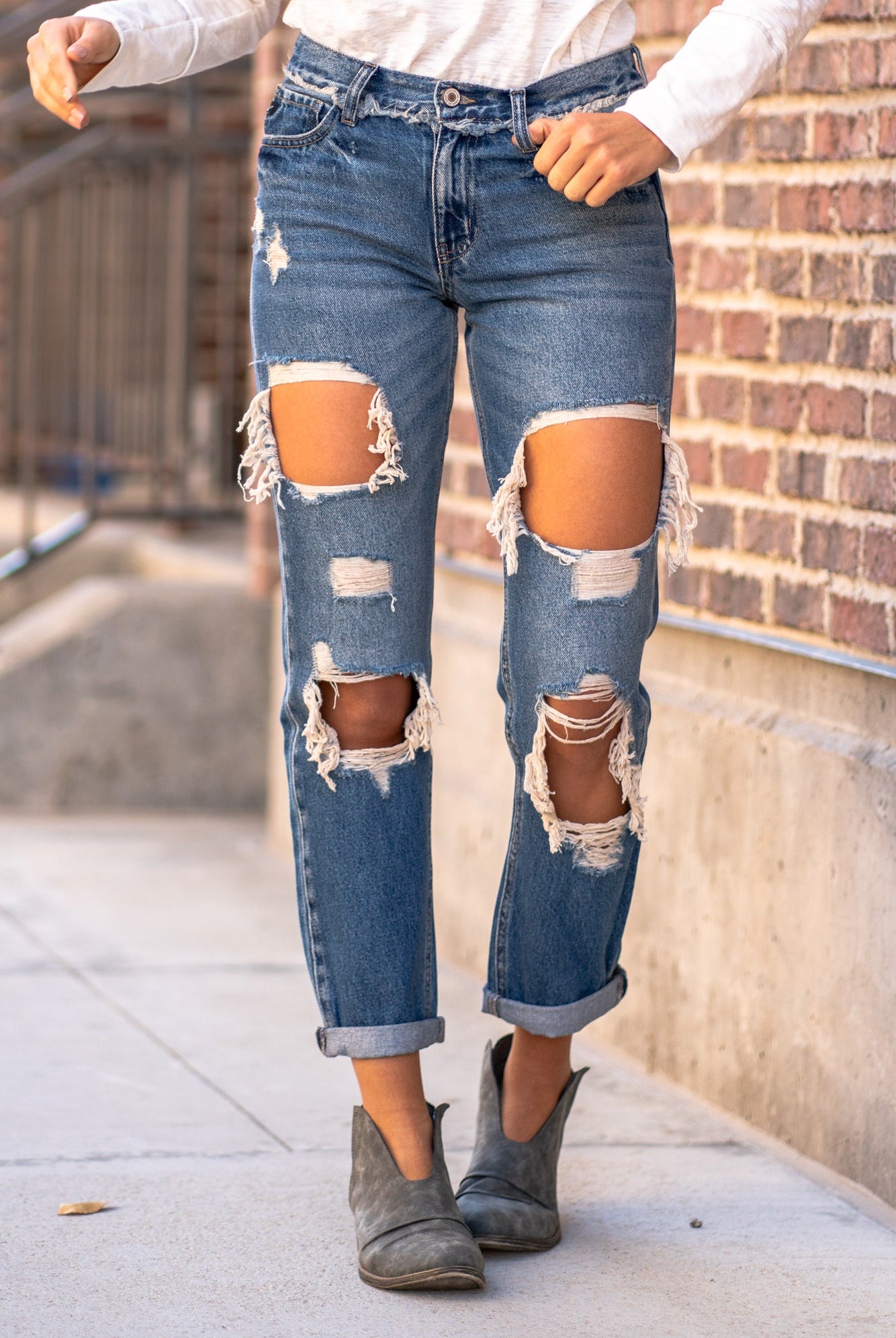 KanCan Jeans These mid-rise boyfriend jeans hit at exactly the right spot on your waist. With 100% cotton and no stretch, these will mold to your body as you wear KanCan Stretch Level: Comfort Stretch Color: Medium Blue Wash Cut: Boyfriend, 27" Inseam Rise: Mid-Rise, 9" Front Rise 100% Cotton Stitching: Classic Fly: Zipper Style #: KC70010M Contact us for any additional measurements or sizing.