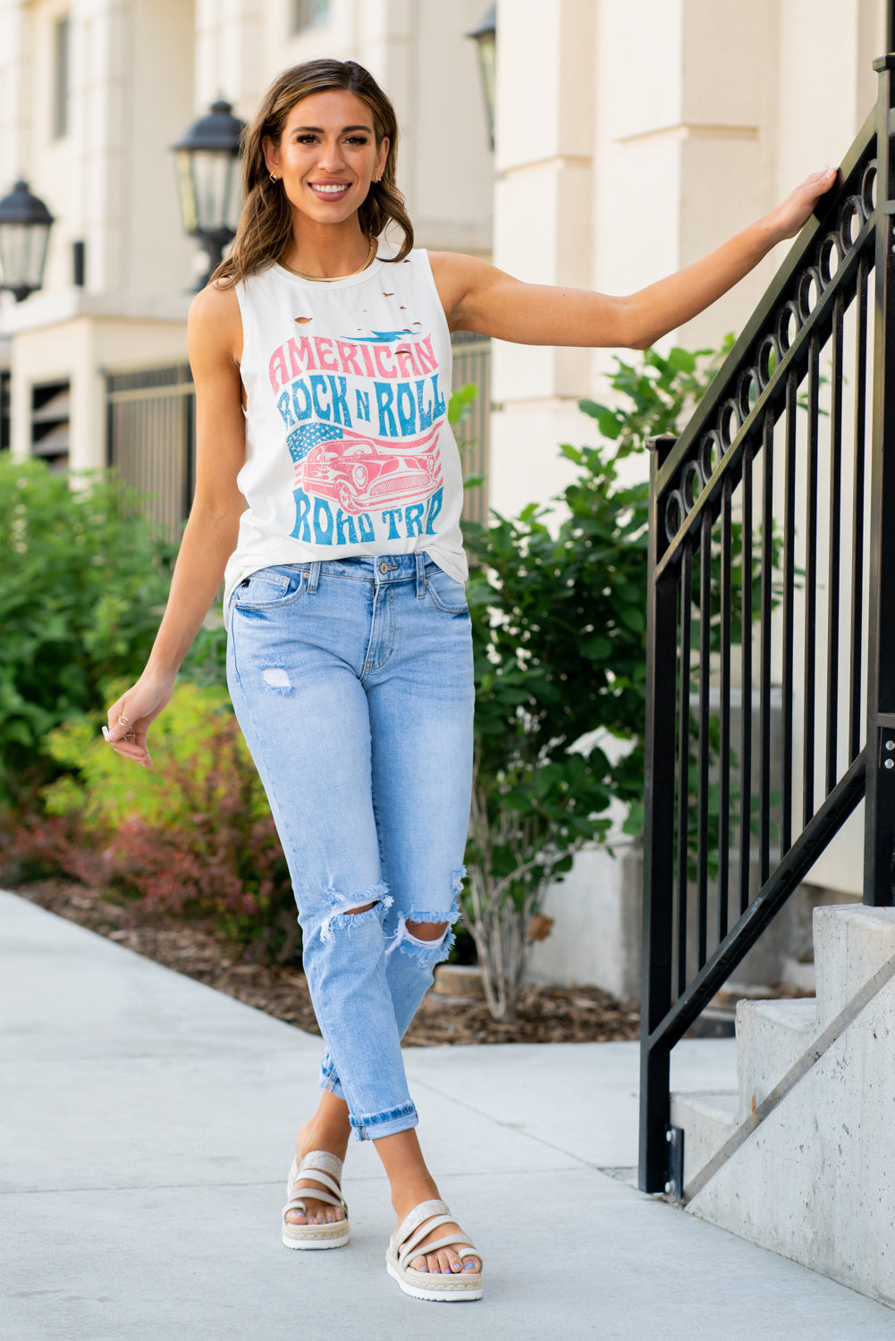 KanCan Jeans These mid-rise boyfriend jeans hit at exactly the right spot on your waist and with some spandex, these will stretch as you wear and get super comfy! Color: Light Blue Wash Cut: Cuffed Boyfriend, 27.5" Inseam Rise: Mid-Rise, 9.25" Front Rise 99% COTTON, 1% SPANDEX Stitching: Classic Fly: Zipper Style #: KC8646L Contact us for any additional measurements or sizing.