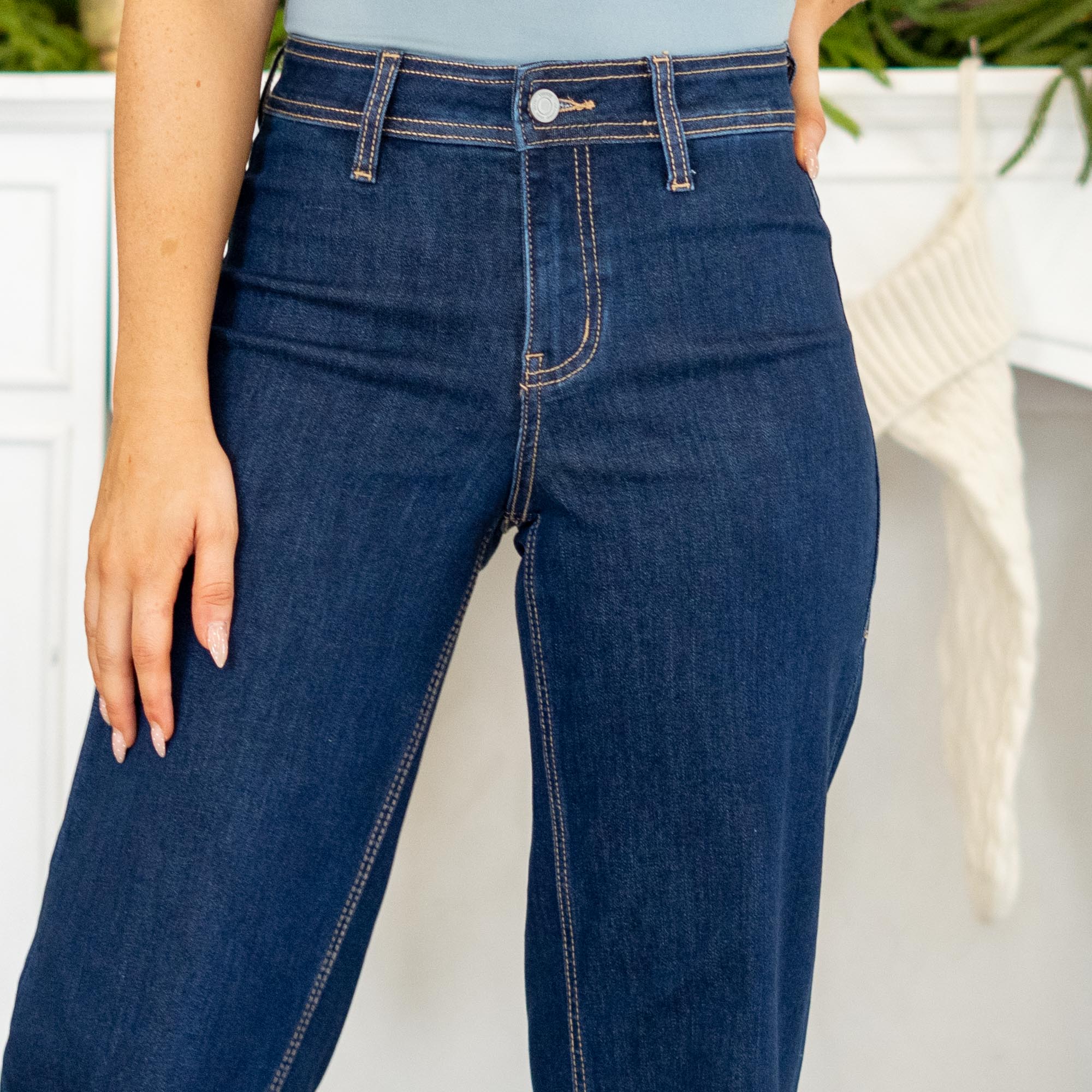 VERVET by Flying Monkey Jeans
Effortless, modern, and made to flatter — the Genial High Rise Raw Hem Wide Leg Jeans feature soft comfort stretch denim with a polished yet easy silhouette. The high rise waist enhances your shape, while the clean-cut raw hem and ankle-length finish give these wide legs a fresh, on-trend look. Simple, sleek, and ready for everyday styling.
Color Name: Genial
Color: Dark Blue Wash
Cut: Wide Leg, 28" Inseam*
Rise: High-Rise, 10" Front Rise*
Leg Opening: 20"