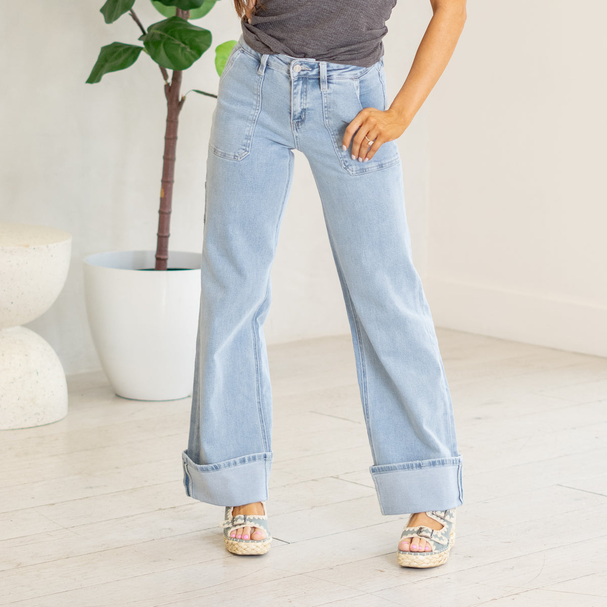 Julie Lovervet High Rise Cuffed Wide Leg Jeans