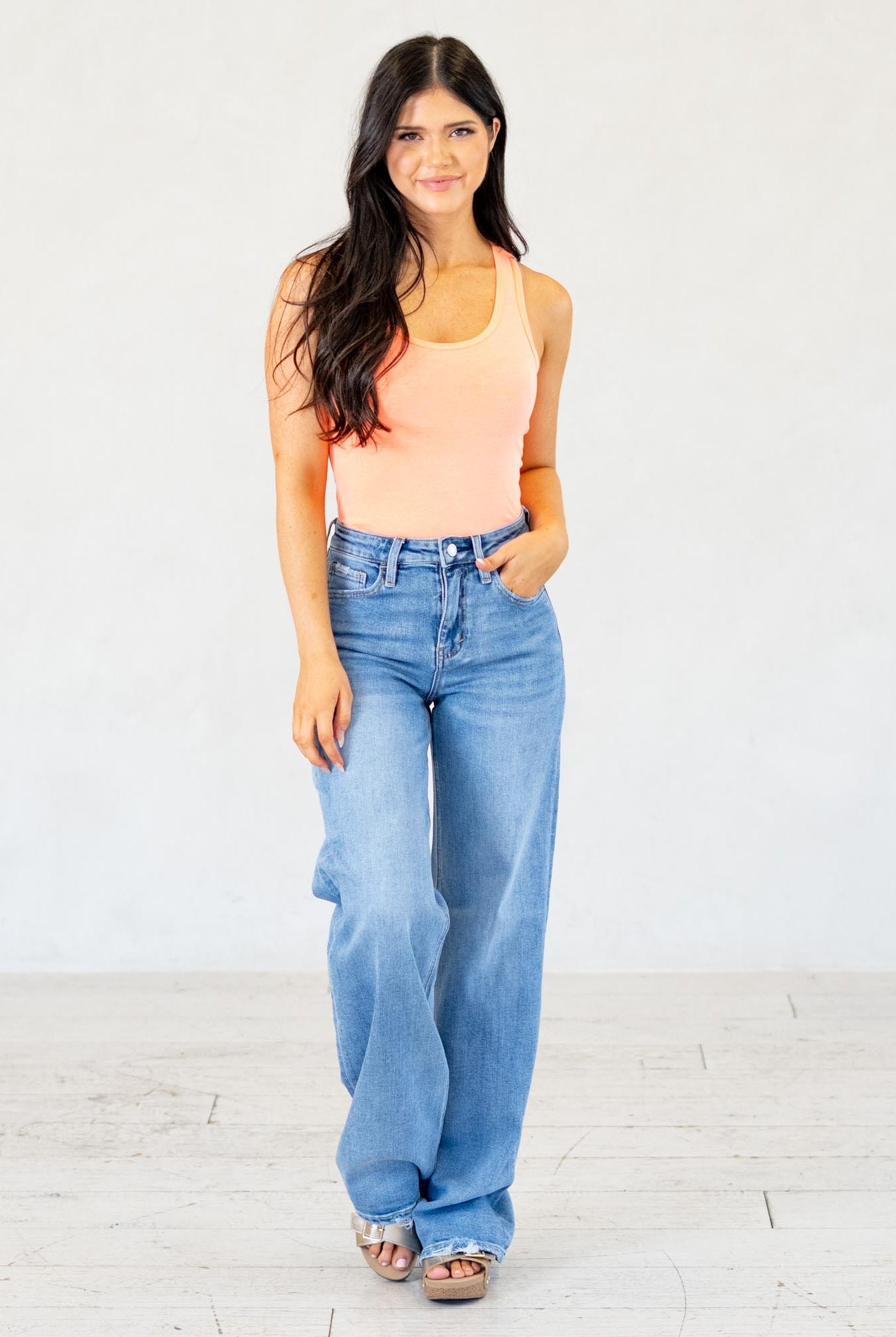 VERVET by Flying Monkey Jeans
Description
Color Name: Hearten
Color: Medium Blue
Cut: Wide Leg, 34" Inseam*
Rise: High-Rise, 10.5" Front Rise*
Leg Opening: 22"*
Material: 94.5% COTTON, 4.5% POLYESTER, 1% SPANDEX
Machine Wash Separately In Cold Water
Stitching: Classic
Fly: Zipper
Style #: V3651
*Measured on the smallest size, measurements may vary by size
Contact us for any additional measurements or sizing.