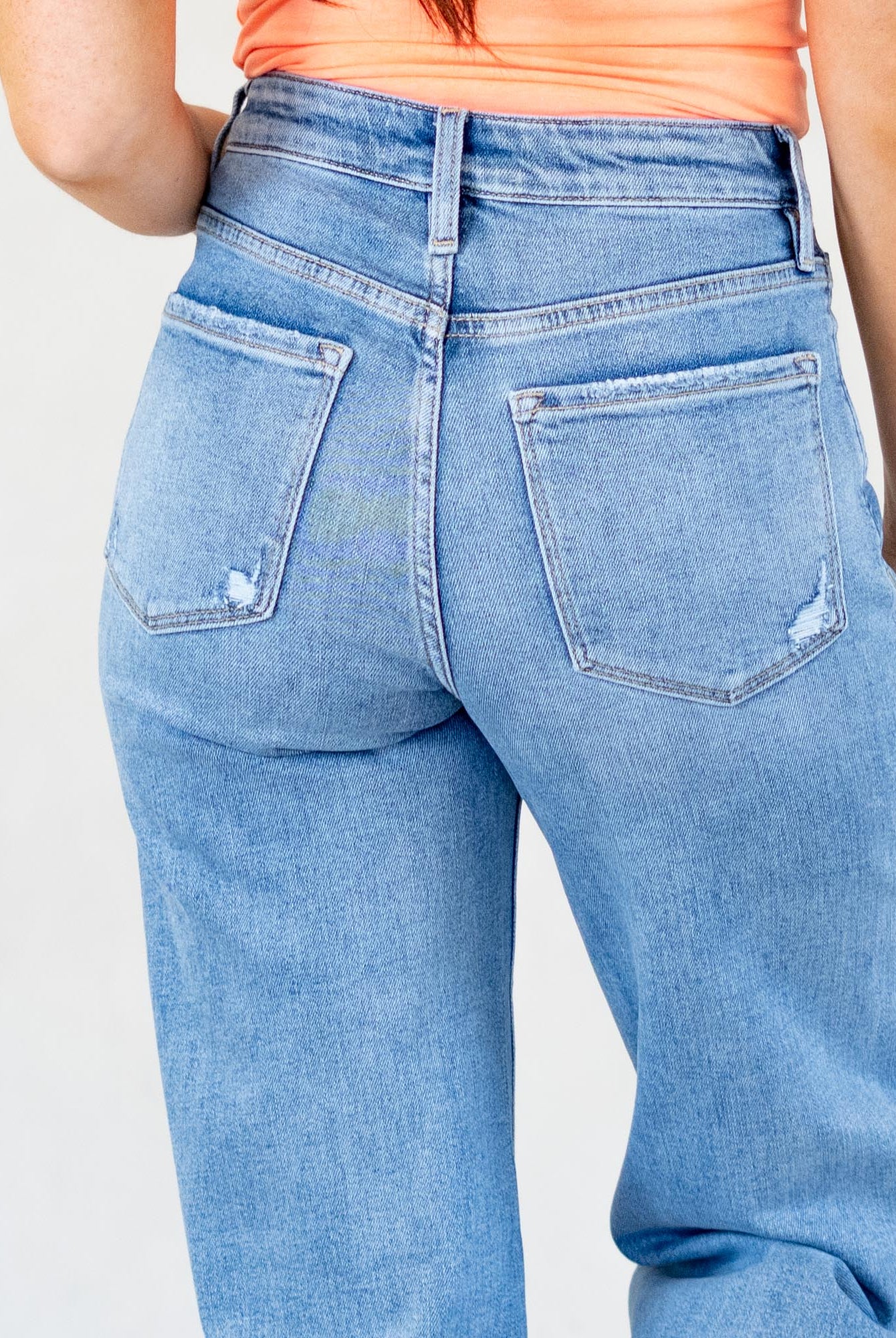 VERVET by Flying Monkey Jeans
Description
Color Name: Hearten
Color: Medium Blue
Cut: Wide Leg, 34" Inseam*
Rise: High-Rise, 10.5" Front Rise*
Leg Opening: 22"*
Material: 94.5% COTTON, 4.5% POLYESTER, 1% SPANDEX
Machine Wash Separately In Cold Water
Stitching: Classic
Fly: Zipper
Style #: V3651
*Measured on the smallest size, measurements may vary by size
Contact us for any additional measurements or sizing.