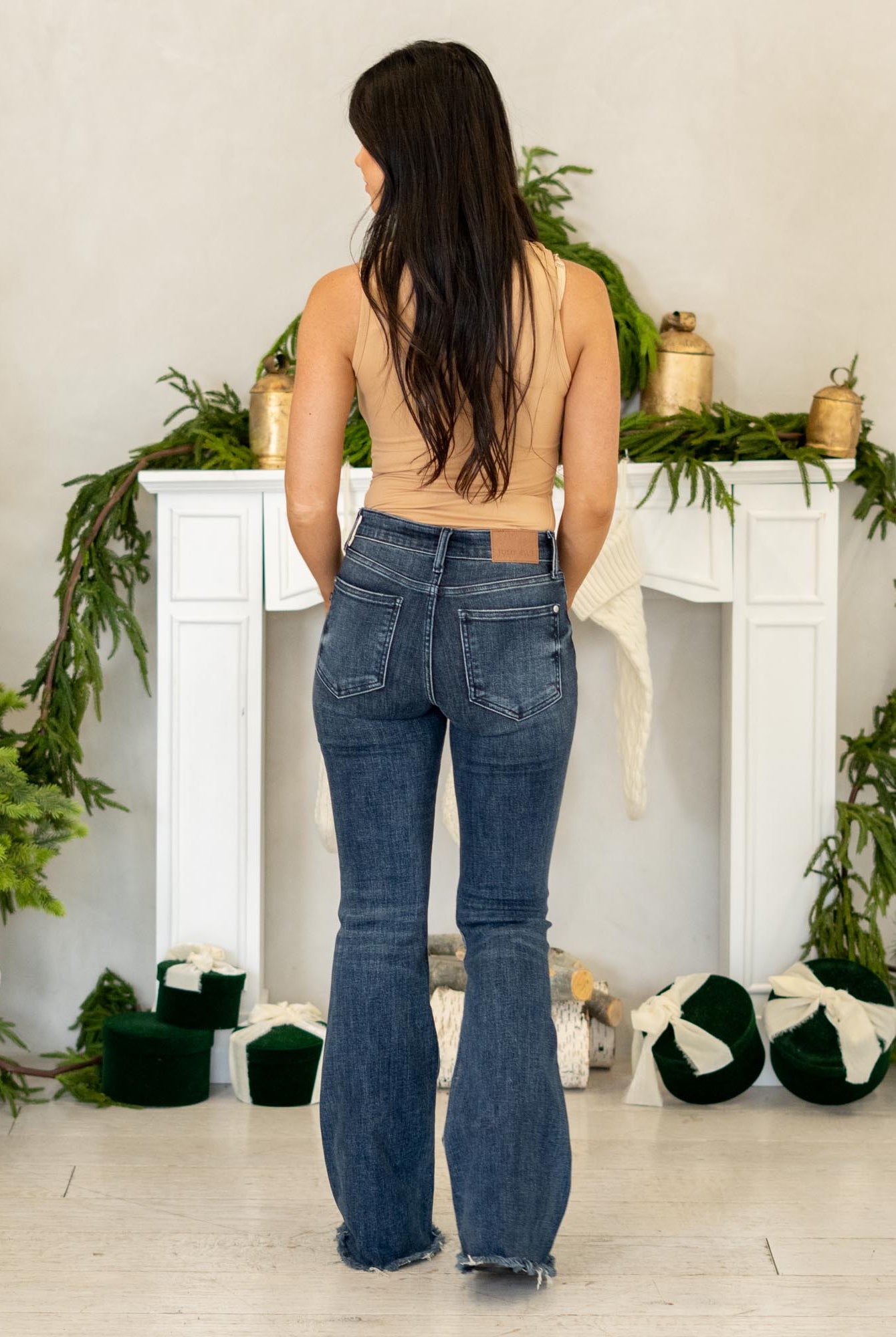 Judy Blue
Dark wash, soft stretch, just-enough destruction. A sleek flare with a frayed hem for that effortlessly lived-in vibe.
Color: Dark Blue Wash
Cut: Flare, 34" Inseam*
Rise: Mid Rise, 9.5" Front Rise*
Material: 93%Cotton / 6% Polyester / 1% Spandex
Stitching: Classic
Fly: Zipper
Style #: Style # JB82681 | # 82681
*Measured on the smallest size, measurements may vary by size.
Contact us for any additional measurements or sizing.