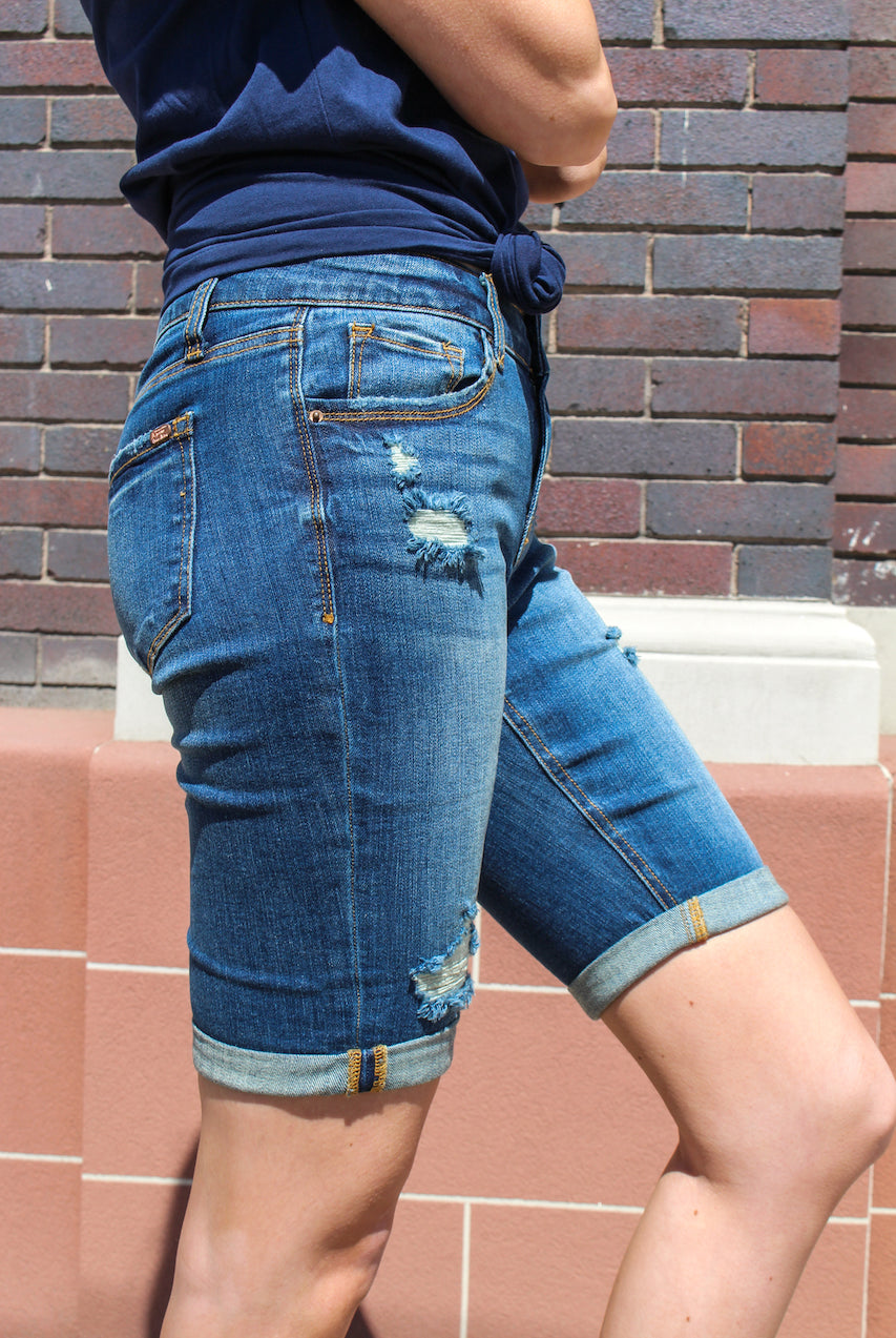 Distressed Bermuda Shorts from A2 Jeans by Special A Collection: Spring 2020 Bermuda Shorts Mid Rise waist, 8.5" Front Rise Shorts, 12.5" Inseam Medium Wash Material: 98% COTTON 2% Elastane Stitching: Classic Fly: Zipper Style #: IS5638D Contact us for any additional measurements or sizing. Small/1-3 Medium/ 5-9 Large/9-13