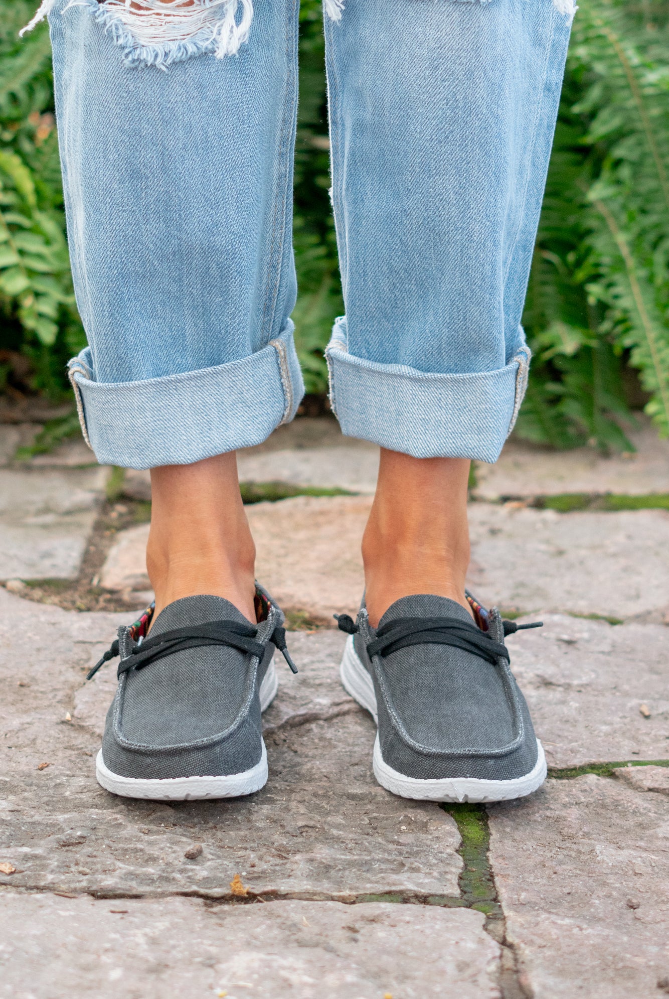 Boat Shoes | Gyspy Jazz by Very G These boat shoes from Gyspy Jazz are comfortable and bold. Style Name: Holly 5 Color: Black Cut: Boat Rubber Sole Style #: GJSP0302-Black Contact us for any additional measurements or sizing.