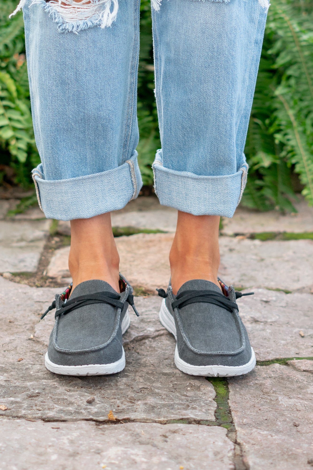 Boat Shoes | Gyspy Jazz by Very G These boat shoes from Gyspy Jazz are comfortable and bold. Style Name: Holly 5 Color: Black Cut: Boat Rubber Sole Style #: GJSP0302-Black Contact us for any additional measurements or sizing.