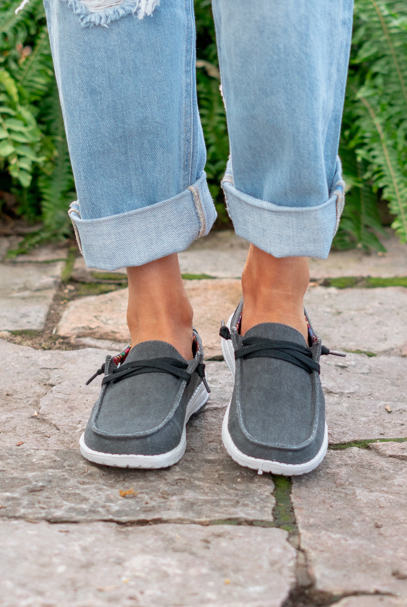 Boat Shoes | Gyspy Jazz by Very G These boat shoes from Gyspy Jazz are comfortable and bold. Style Name: Holly 5 Color: Black Cut: Boat Rubber Sole Style #: GJSP0302-Black Contact us for any additional measurements or sizing.