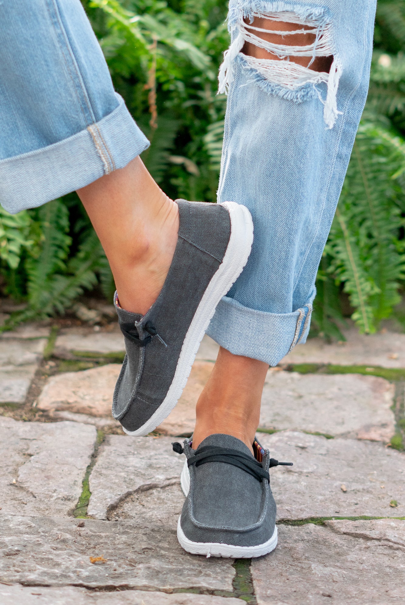Boat Shoes | Gyspy Jazz by Very G These boat shoes from Gyspy Jazz are comfortable and bold. Style Name: Holly 5 Color: Black Cut: Boat Rubber Sole Style #: GJSP0302-Black Contact us for any additional measurements or sizing.