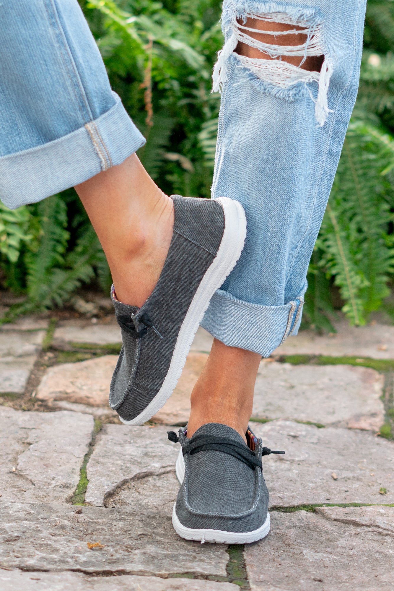 Boat Shoes | Gyspy Jazz by Very G These boat shoes from Gyspy Jazz are comfortable and bold. Style Name: Holly 5 Color: Black Cut: Boat Rubber Sole Style #: GJSP0302-Black Contact us for any additional measurements or sizing.