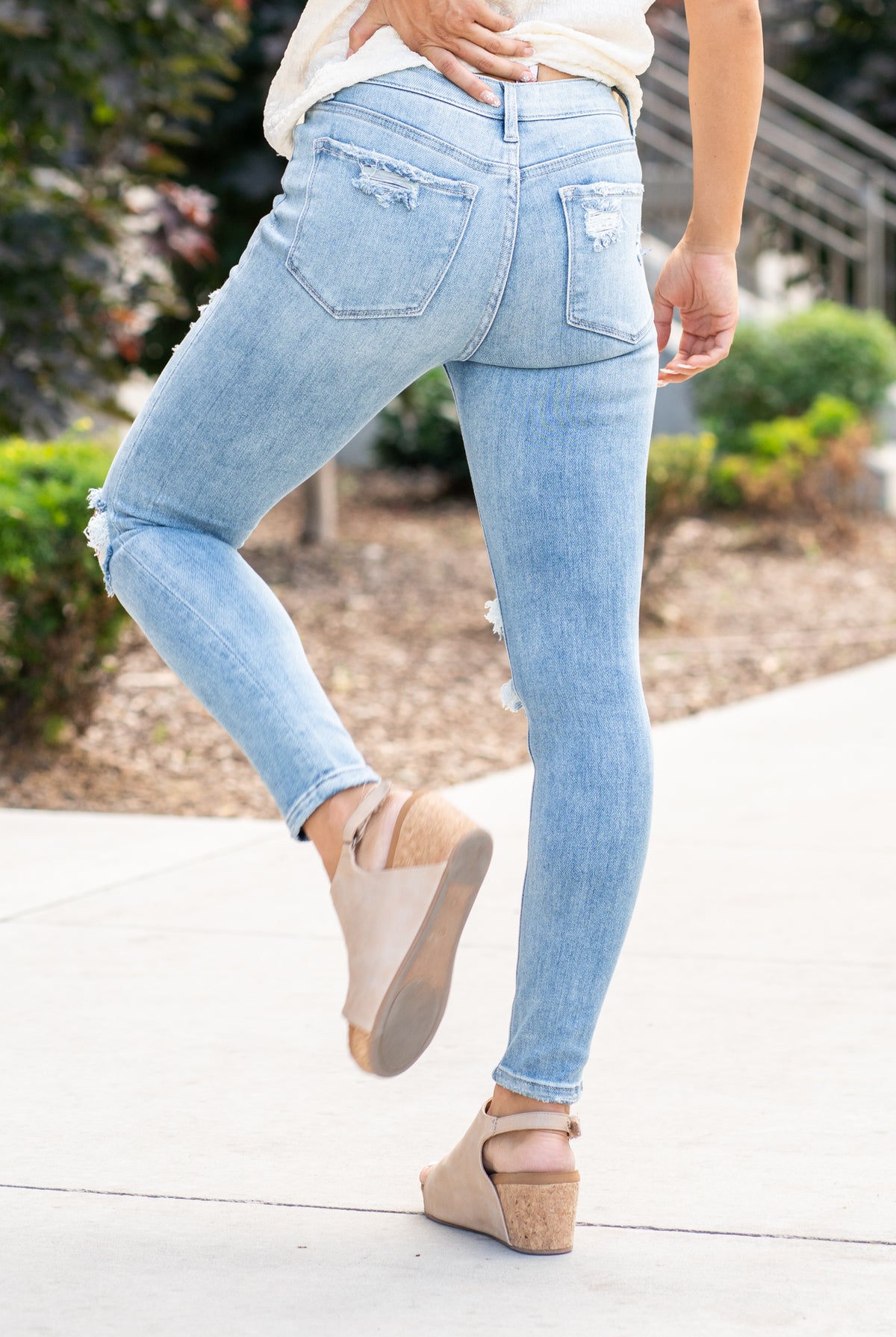 VERVET by Flying Monkey Jeans This comfortable stretchy denim has a distressed detail, calf-hugging fit, fray hem bottom, and a 5 button-exposed fly with a distressed back pocket. Skinny Cut, 27" Inseam* Mid Rise, 9" Front Rise* 92%COTTON, 6%POLYESTER, 2%SPANDEX Machine Wash Separately In Cold Water Stitching: Classic Fly: Zipper Fly Style #: V2948 Contact us for any additional measurements or sizing. *Measured on the smallest size, measurements may vary by size.
