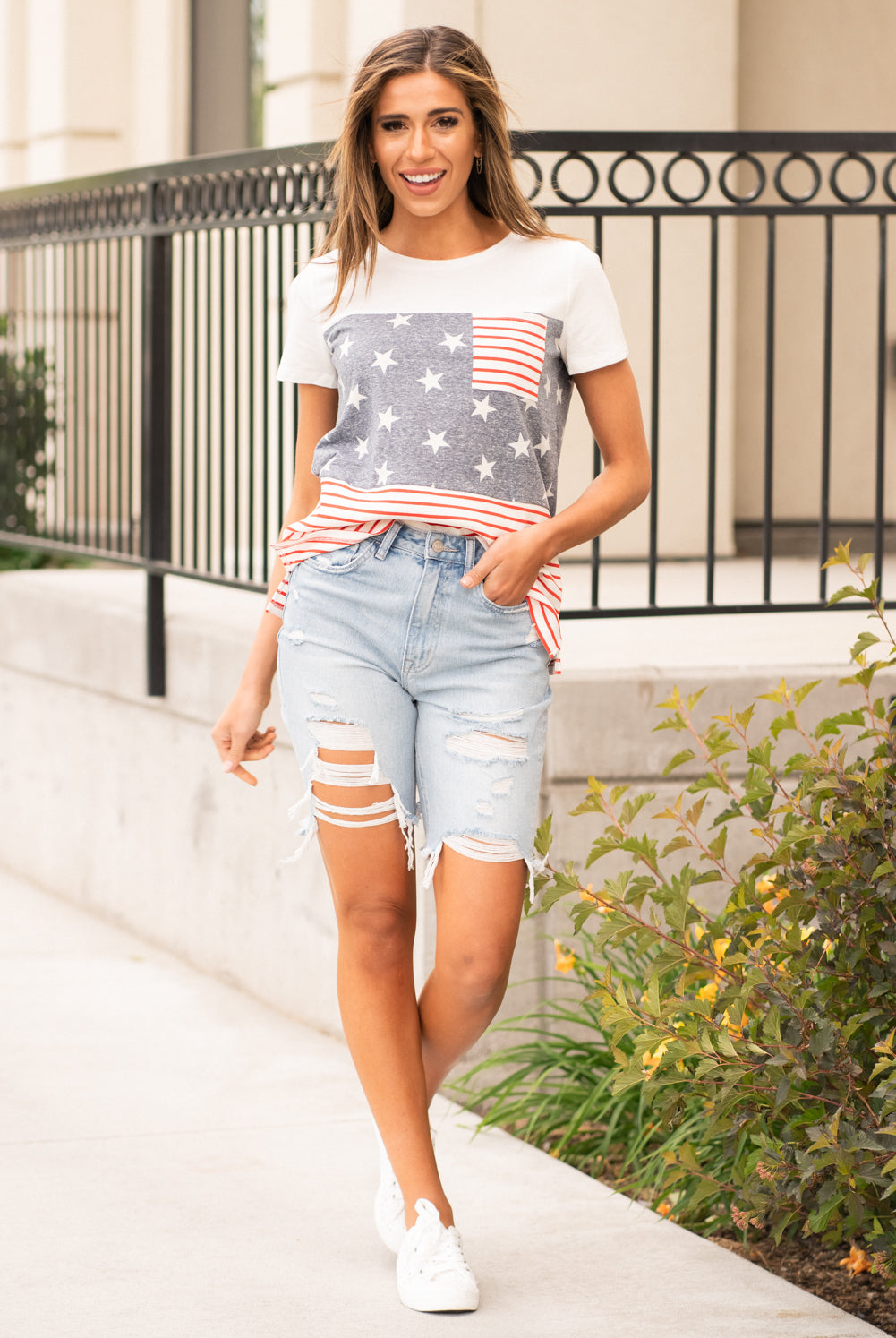 VERVET by Flying Monkey Jeans These no stretch high rise bermuda shorts have a distressed look with a relaxed fit. Collection: Spring 2021 Shorts, 3.5" Inseam High Rise, 10" Front Rise 100% Cotton Stitching: Classic Fly: Exposed Button Fly Style #: V2189 Contact us for any additional measurements or sizing.