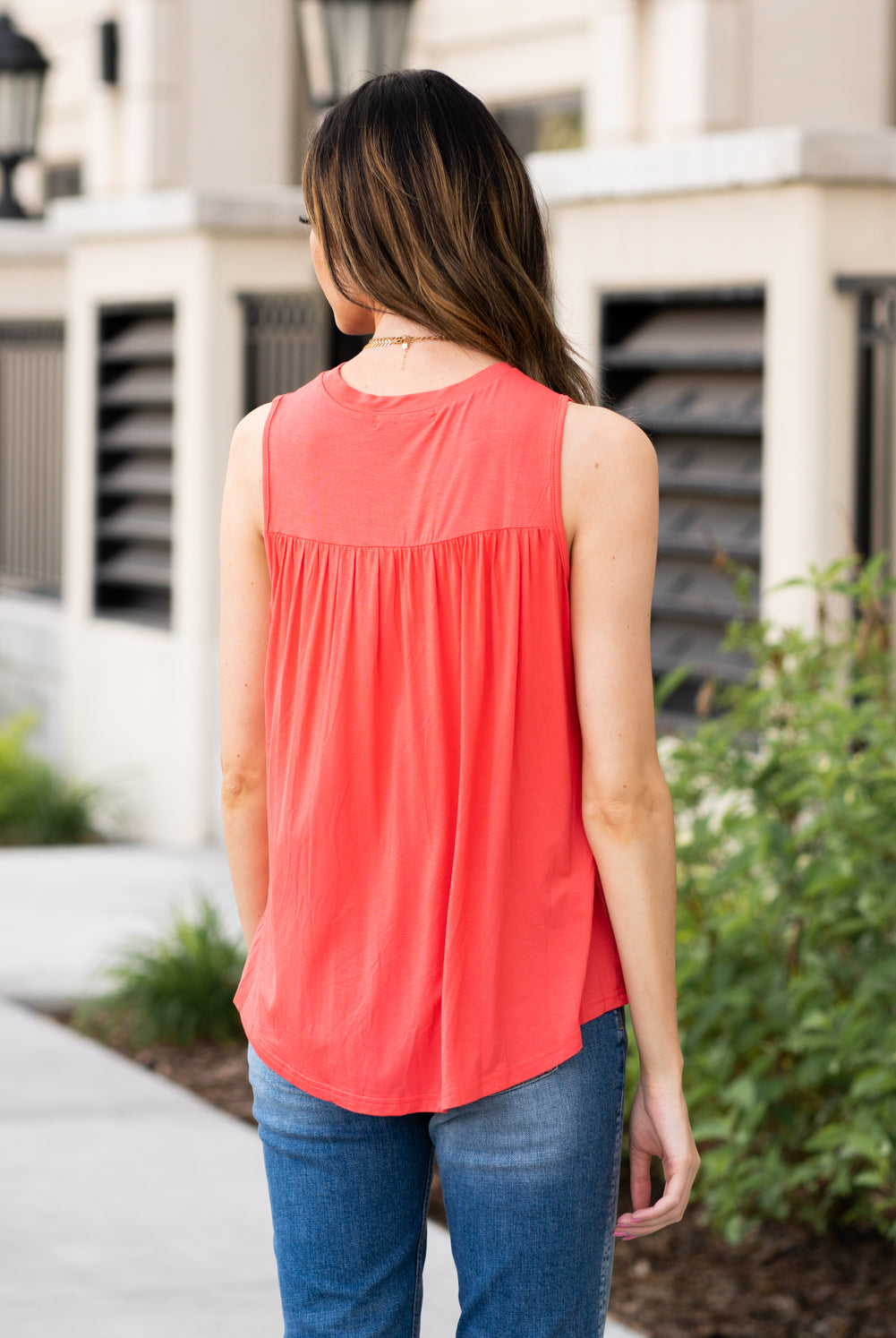 Miss Sparkling Pair this tank with skinny jeans and strappy sandals for a perfect summer look. Collection: Spring 2021 Color: pink Neckline: High Round Neck Sleeve: Tank 100% Polyester Style #: D2050486 Contact us for any additional measurements or sizing.