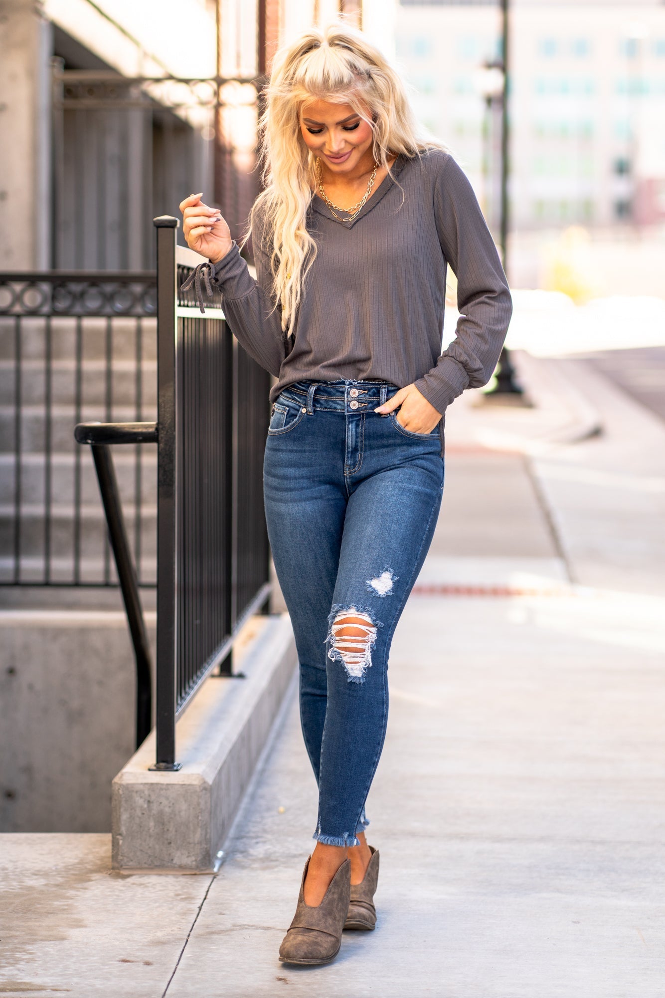 KanCan Jeans Color: Dark Wash Ankle Skinny, 27" Inseam* High Rise, 10" Front Rise* Frayed Hem Ankle with Ripped Distress 95% COTTON 4% POLY 1% LYCRA Fly: Zipper with Double Button Style #: KC8582D Contact us for any additional measurements or sizing. *Measured on the smallest size, measurements may vary by size.