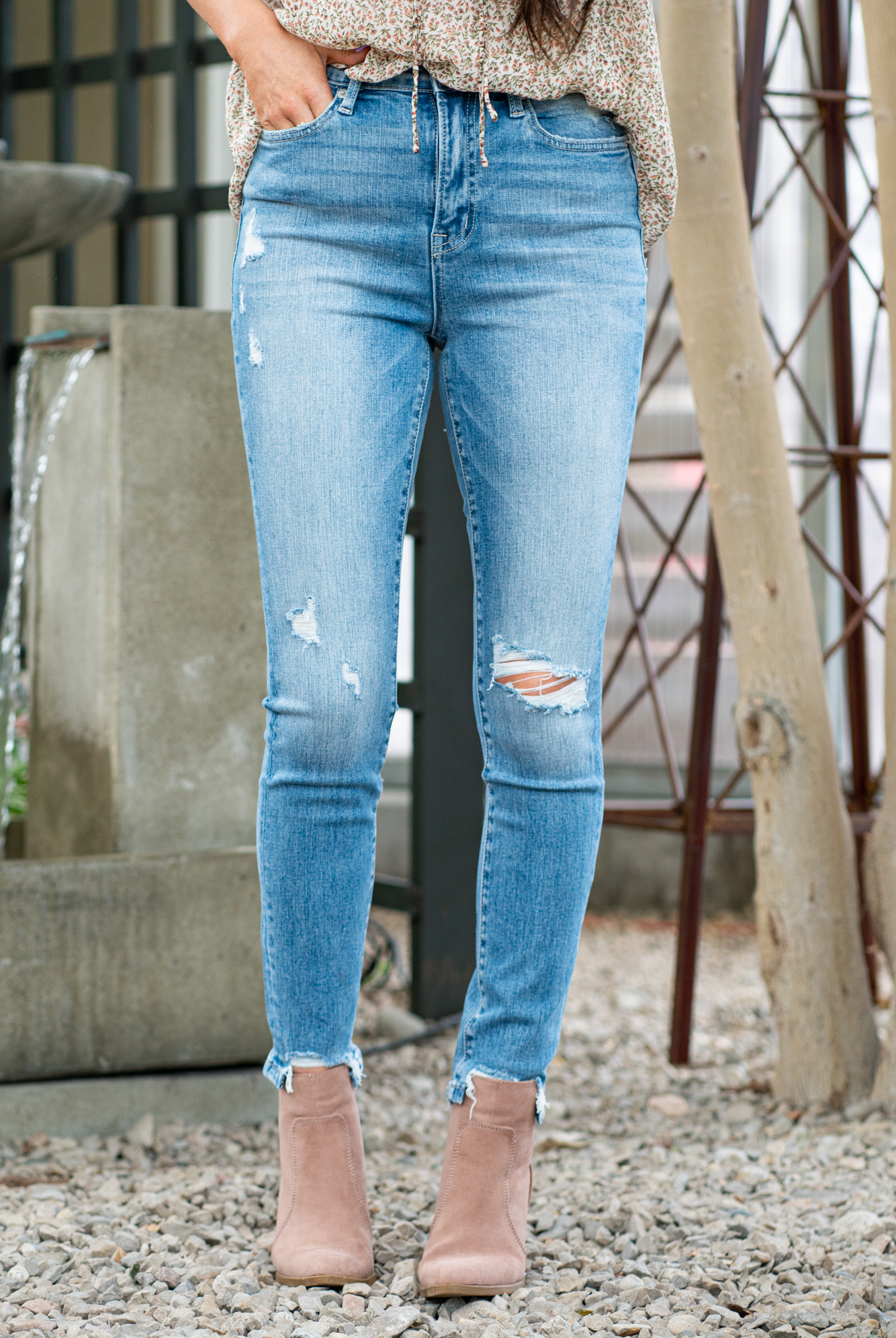 Denim by Zenana Color: : Medium Blue Wash Cut: Skinny Fit, 27" Inseam* Rise: High-Rise, 10.25" Front Rise* 98% COTTON 2% SPANDEX Fly: Zipper Fly Style #: DPP-1708MM Contact us for any additional measurements or sizing. *Measured on the smallest size, measurements may vary by size.