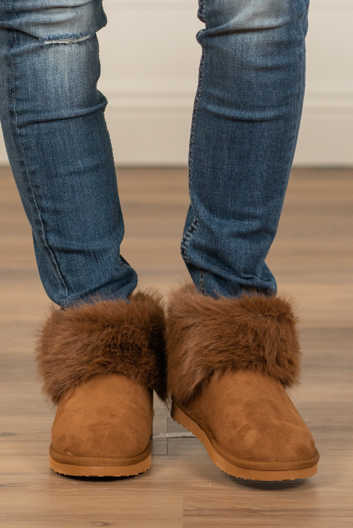Booties | Very G These boots from Very G are perfect to wear all winter your favorite jeans. Style Name: Frost Color: Black Cut: Slip-On Rubber Sole Style #: VGLB0305-GreyLeopard Contact us for any additional measurements or sizing.