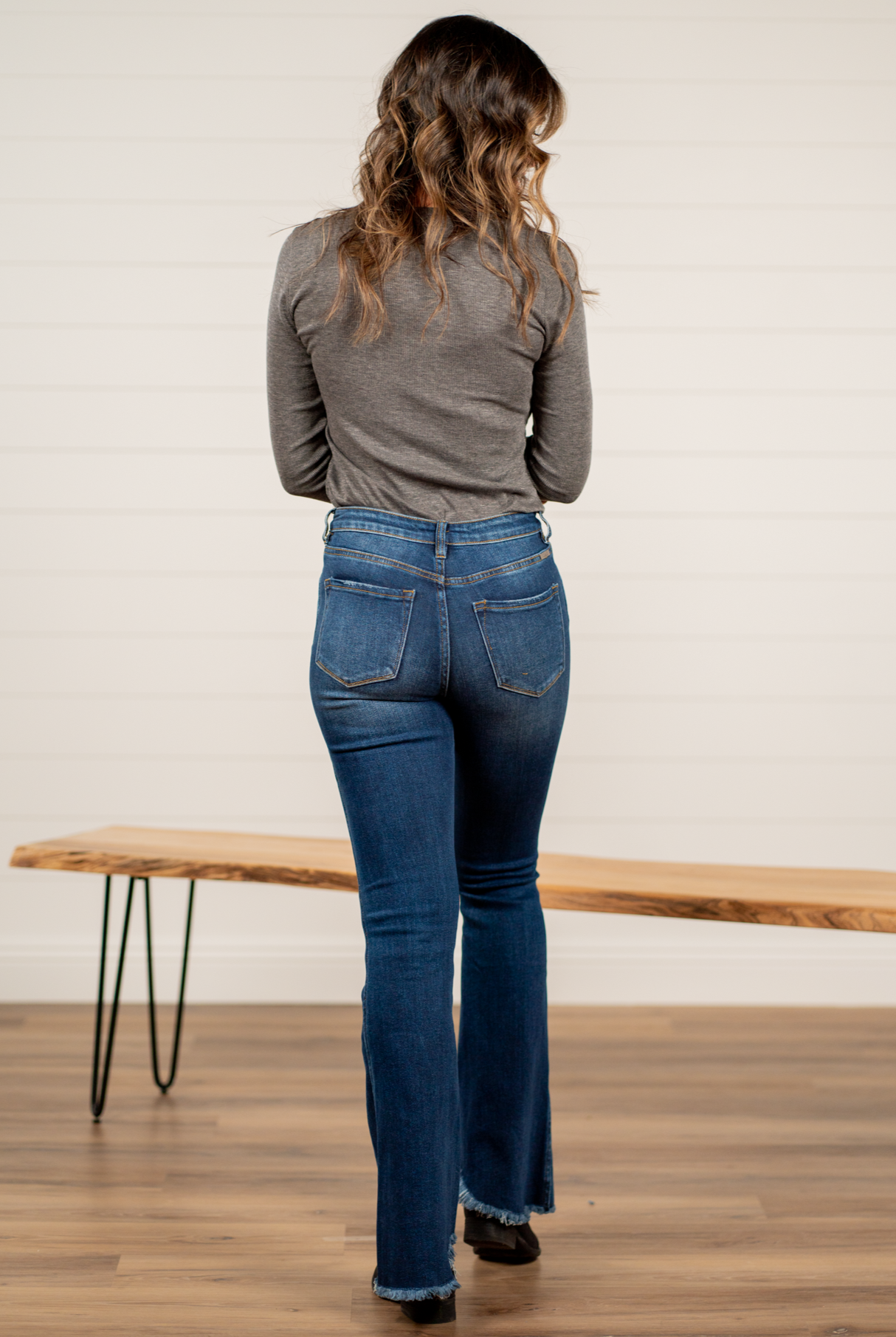 KanCan Jeans KanCan Stretchy Flare, 32" Inseam* High Rise, 10.5" Front Rise* Dark Blue Wash 94% COTTON, 4% T-400, 2% SPANDEX Fly: Zipper Style #: KC3021D Contact us for any additional measurements or sizing. *Measured on the smallest size, measurements may vary by size.
