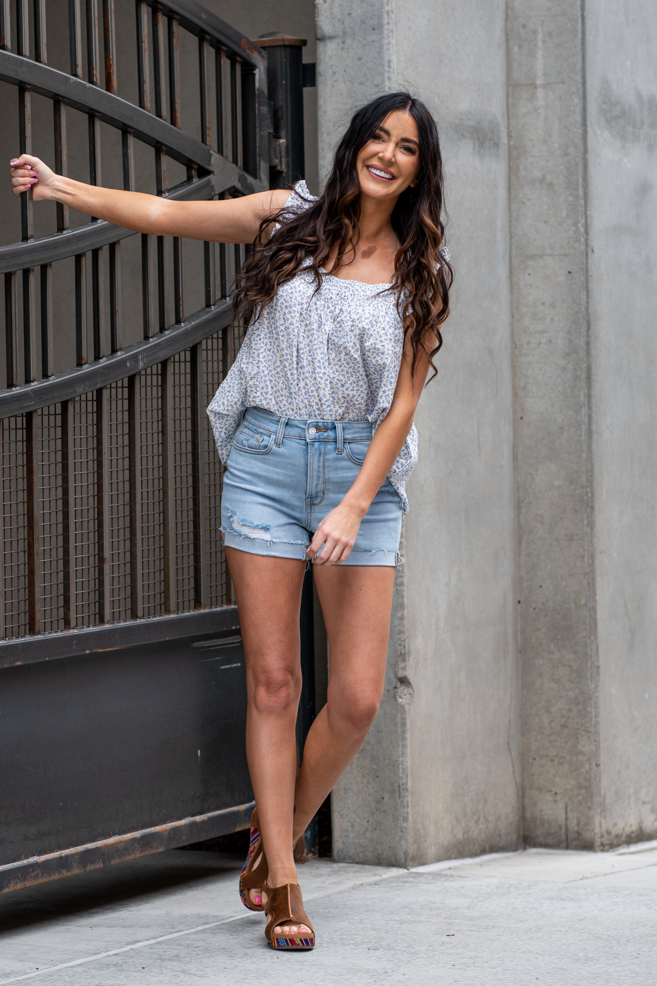 Denim by Zenana Color: Light Blue Cut: Shorts, 3.75" Inseam* Rise: High Rise, 10.5" Front Rise* 93% COTTON 5% POLYESTER 2% SPANDEX Stitching: Classic Fly: Zipper Style #: DOP-1585AB-LT Contact us for any additional measurements or sizing. *Measured on the smallest size, measurements may vary by size.