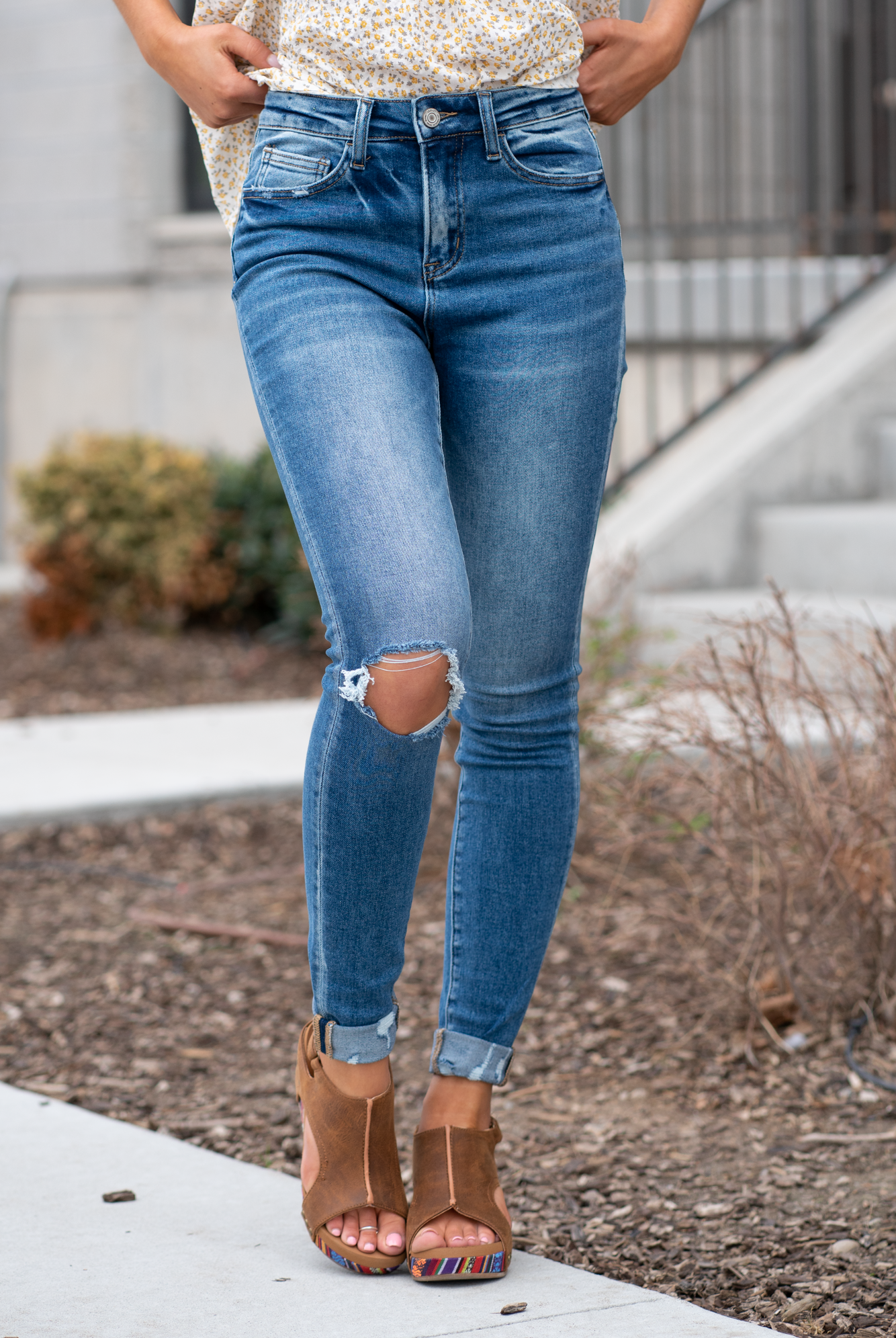 Vervet Flying Monkey Jeans  These high-rise straight distressed jeans are so cute for spring. Pair with sandals and a tank for a casual day-out look.  Style Name: Satisfactory  Color: Dark Blue Wash  Cut: Ankle Skinny, 27" Rise: Suoer High-Rise, 10" Front Rise Material: 90.5%COTTON, 7.5%POLYESTER, 2%SPANDEX Machine Wash Separately In Cold Water Stitching: Classic Fly: Zip Fly Style #: V2270M