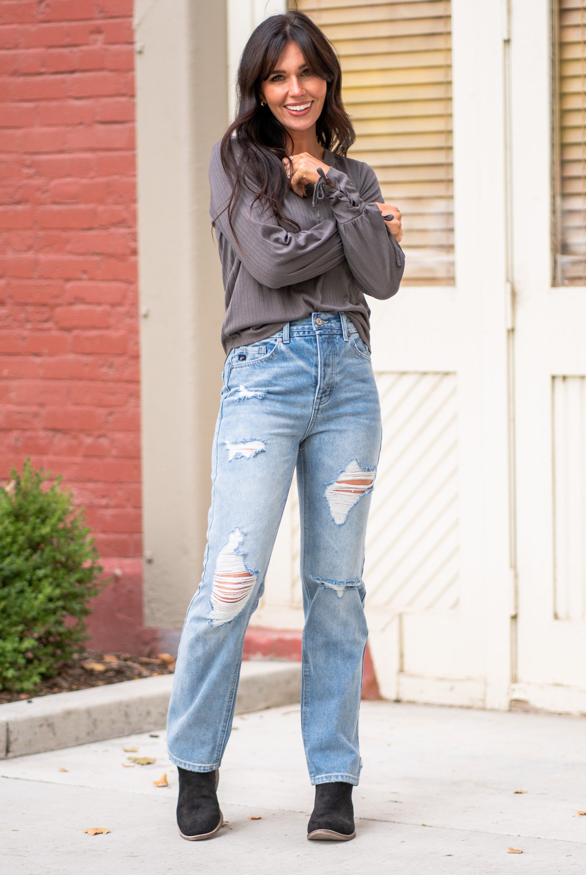 KanCan Jeans KanCan Rigid Denim Boyfriend, 31" Inseam* High Rise, 12" Front Rise* Medium Blue Wash 100% Cotton Fly: Zipper Style #: KC7860M Contact us for any additional measurements or sizing. *Measured on the smallest size, measurements may vary by size.