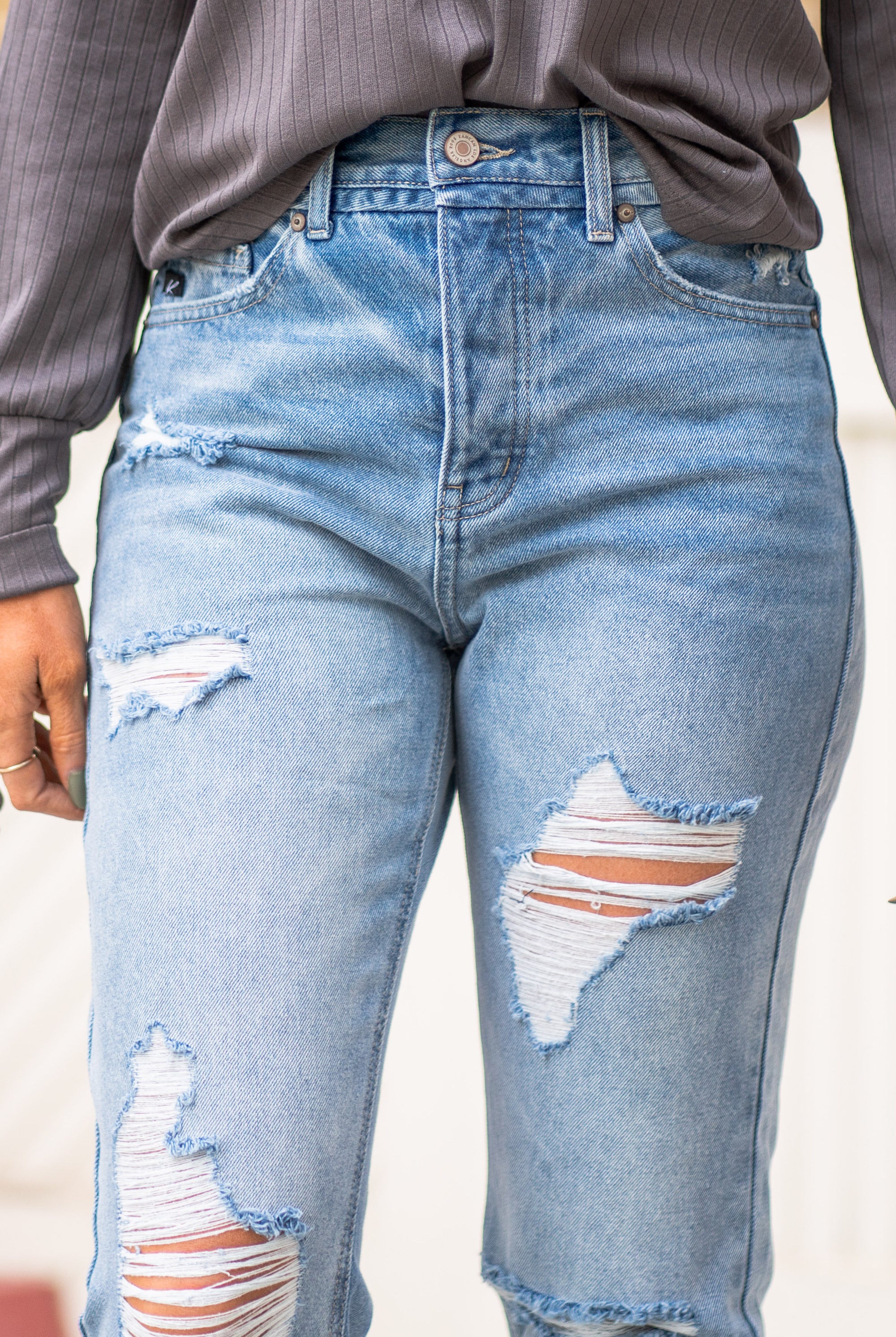 KanCan Jeans KanCan Rigid Denim Boyfriend, 31" Inseam* High Rise, 12" Front Rise* Medium Blue Wash 100% Cotton Fly: Zipper Style #: KC7860M Contact us for any additional measurements or sizing. *Measured on the smallest size, measurements may vary by size.