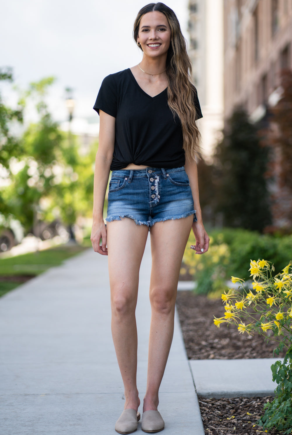 High Rise Shorts By Kan Can Collection: Summer 2020 Frayed Hem Shorts High Rise, 9.5" Front Rise Shorts, 2" Inseam Dark Wash 97% COTTON / 1% T-400 (POLYESTER) / 2% LYCRA Stitching: Classic Fly: Zipper Style #: KC8576D