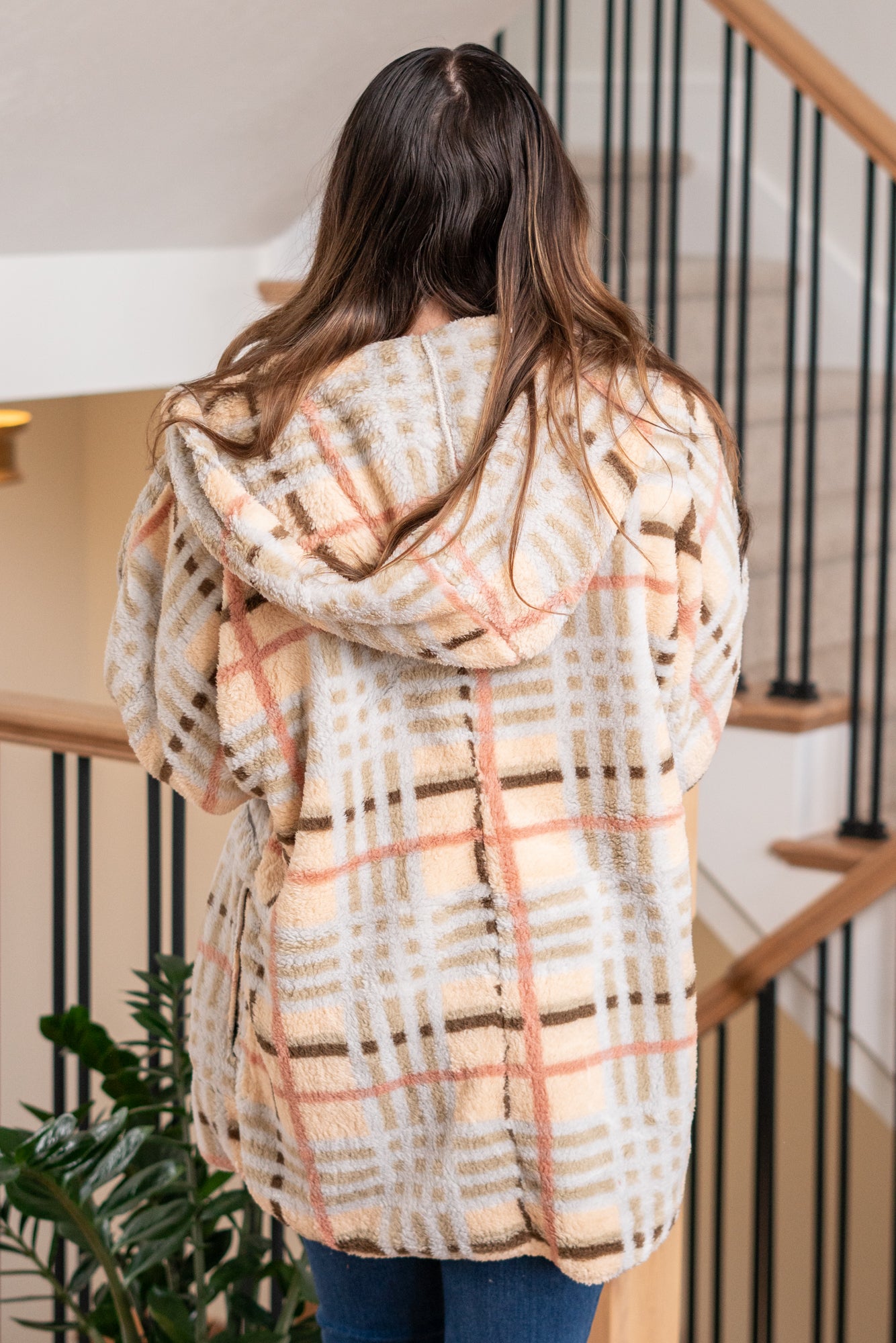 Hem & Thread   This is that cozy jacket you will throw on every day and go! One size fits most with an open neckline and long sleeves and side pockets.   Color: Cream Mix Neckline: Open  Sleeve: Long 100% POLYESTER Style #: 19378C-CreamMix