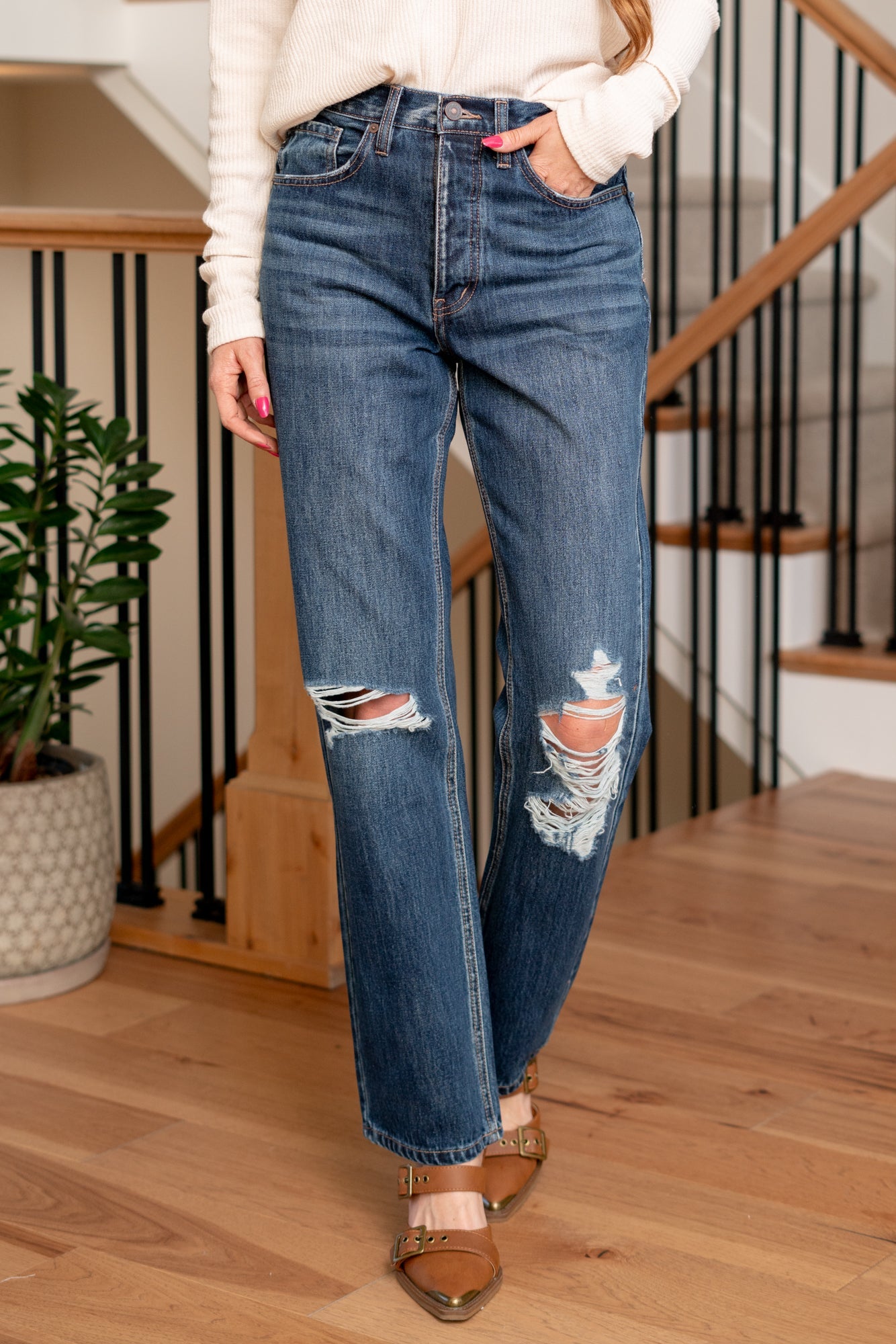 KanCan Jeans   Revamp your denim collection with the Gianna Ultra High Rise 90's Boyfriend Fit jeans, a perfect fusion of comfort and vintage-inspired style. These jeans feature an ultra-high rise and a relaxed 90's boyfriend fit for a laid-back yet chic look.