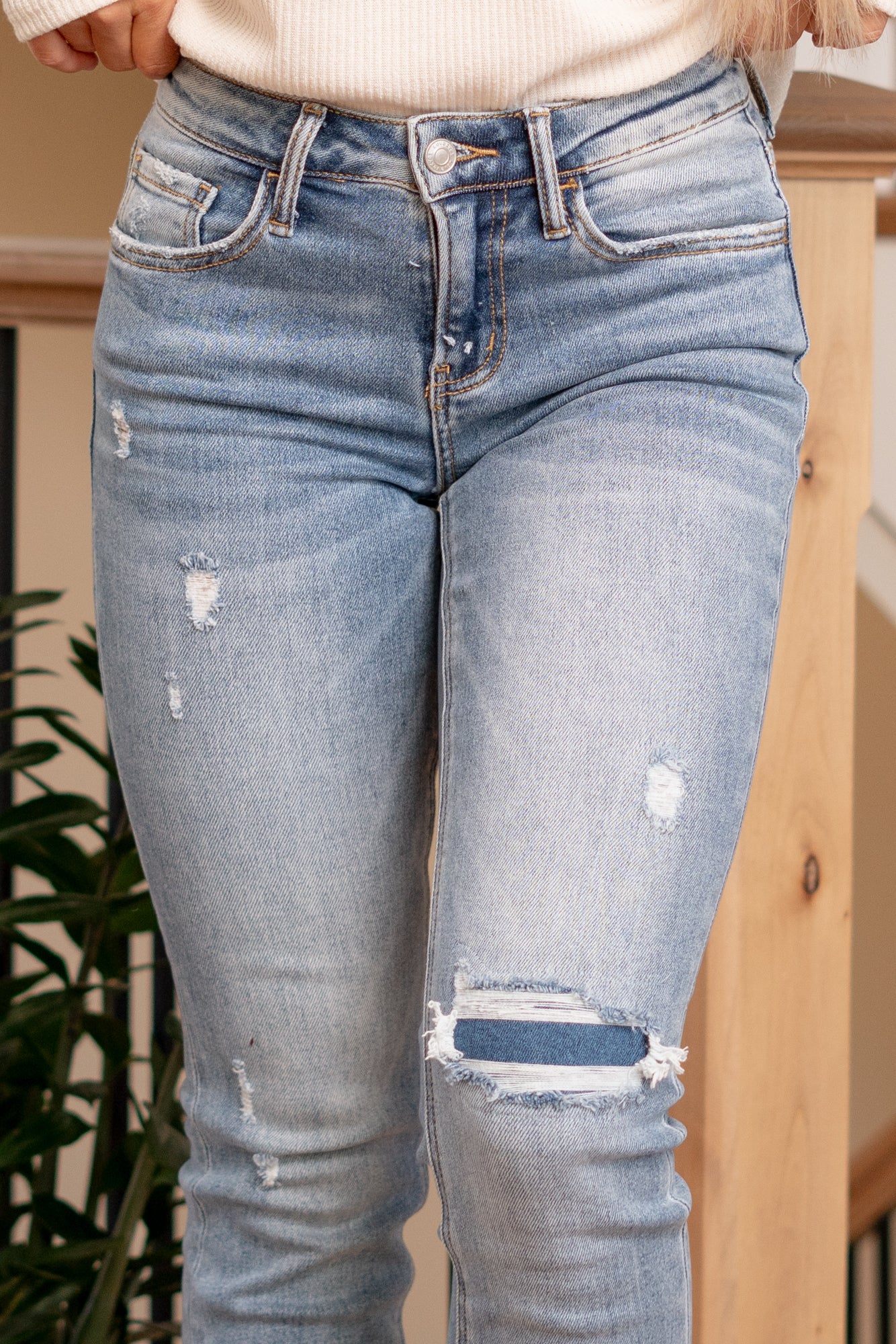 Lovervet by VERVET   The Improving Mid Rise Crop Slim Straight jeans, a perfect blend of modernity and timeless comfort. These jeans feature a flattering mid-rise silhouette and a contemporary slim straight leg, offering versatility and chic appeal. The cropped length adds a touch of sophistication, making them suitable for a range of occasions.