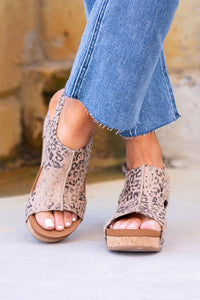 Liberty 2 Wedge Sandals - Taupe Leopard
