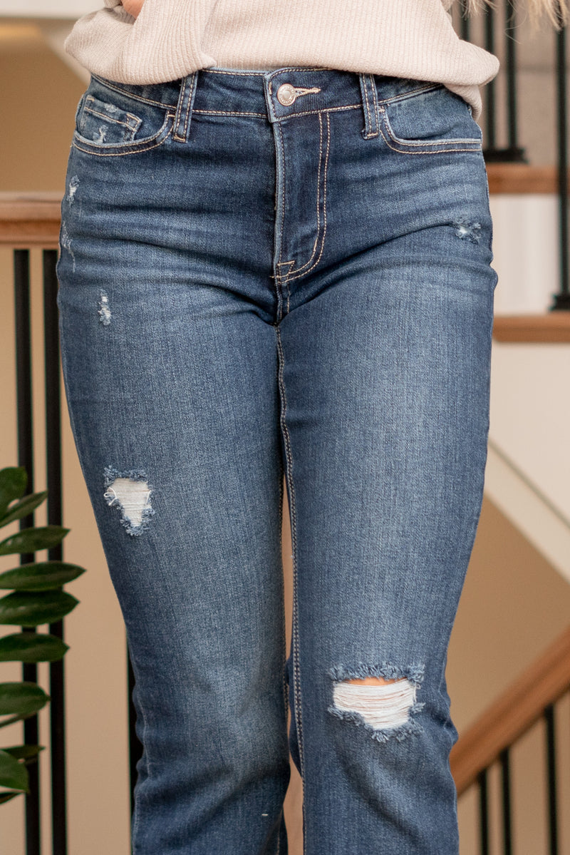 Lovervet by VERVET   Step into effortless style with the Advantages High Rise Flare jeans featuring distressed details. These jeans offer a flattering high-rise silhouette and a chic flare leg, creating a perfect blend of sophistication and casual flair. The distressed details add a touch of edge, making them a versatile choice for both laid-back and elevated looks