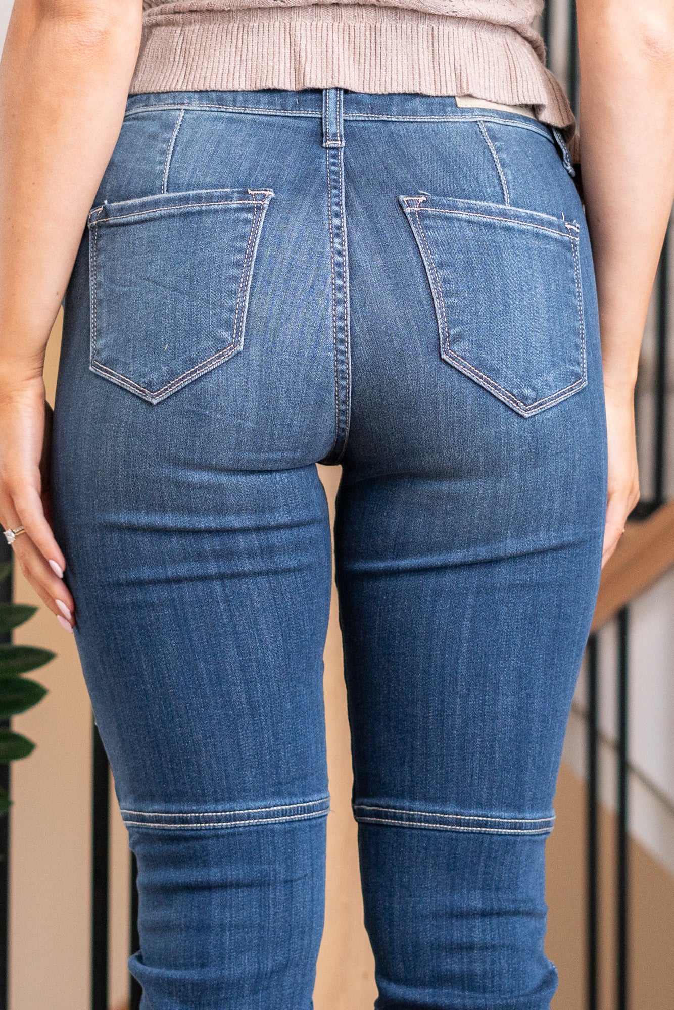 Cello Jeans  Nail a trendy and versatile look with these Mid Rise Skinny Jeans in a medium wash. These jeans feature a stylish mid-rise fit and unique front patched pockets, adding a touch of fashion-forward flair to your outfit. Cut: Skinny, 28" Inseam*  Rise:-Rise, 9" Front Rise* Color: Medium Wash  68% Cotton 24% Lyocell 7% Elasterell 1% Spandex Fly: Zipper    Style #: WV19026T