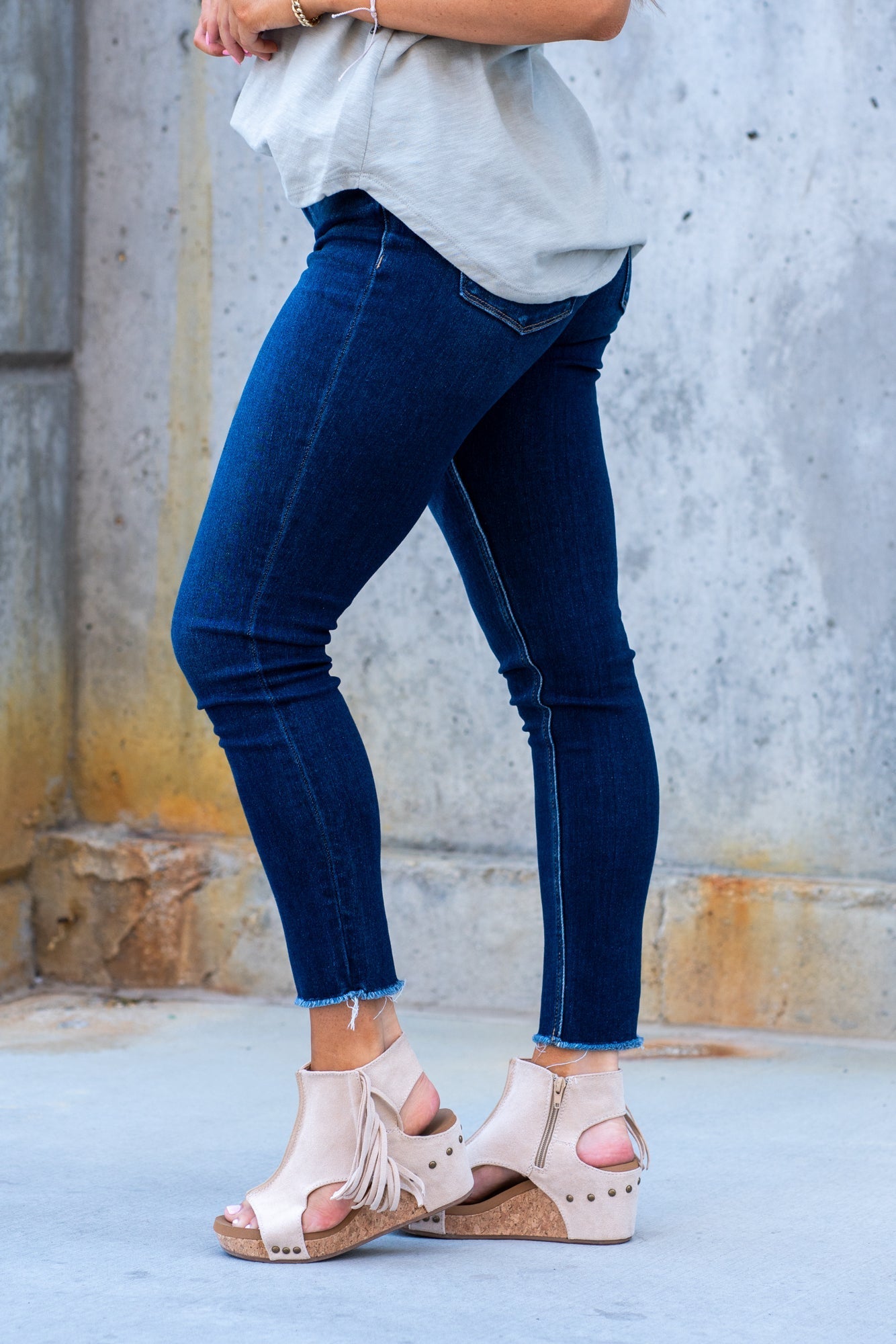 VERVET by Flying Monkey Jeans  This comfortable stretchy denim has a calf-hugging fit, fray hem bottom, and zipper with a distressed hem.  Skinny Cut, 30" Inseam* Mid Rise, 9" Front Rise*  98% COTTON, 2% POLYESTER Machine Wash Separately In Cold Water Stitching: Classic Fly: Zipper  Style #: V2159D Contact us for any additional measurements or sizing. 