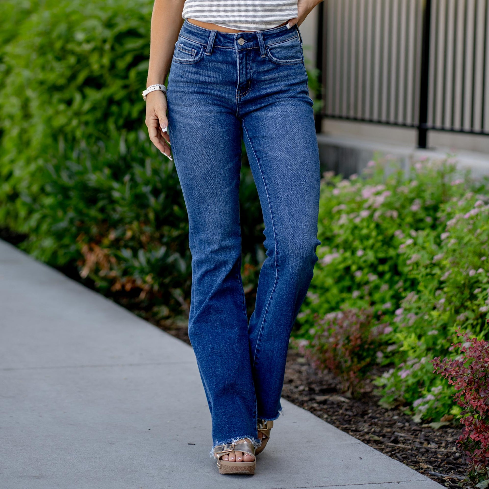 VERVET Jeans Eagerly High Rise Raw Hem Bootcut Regular Plus