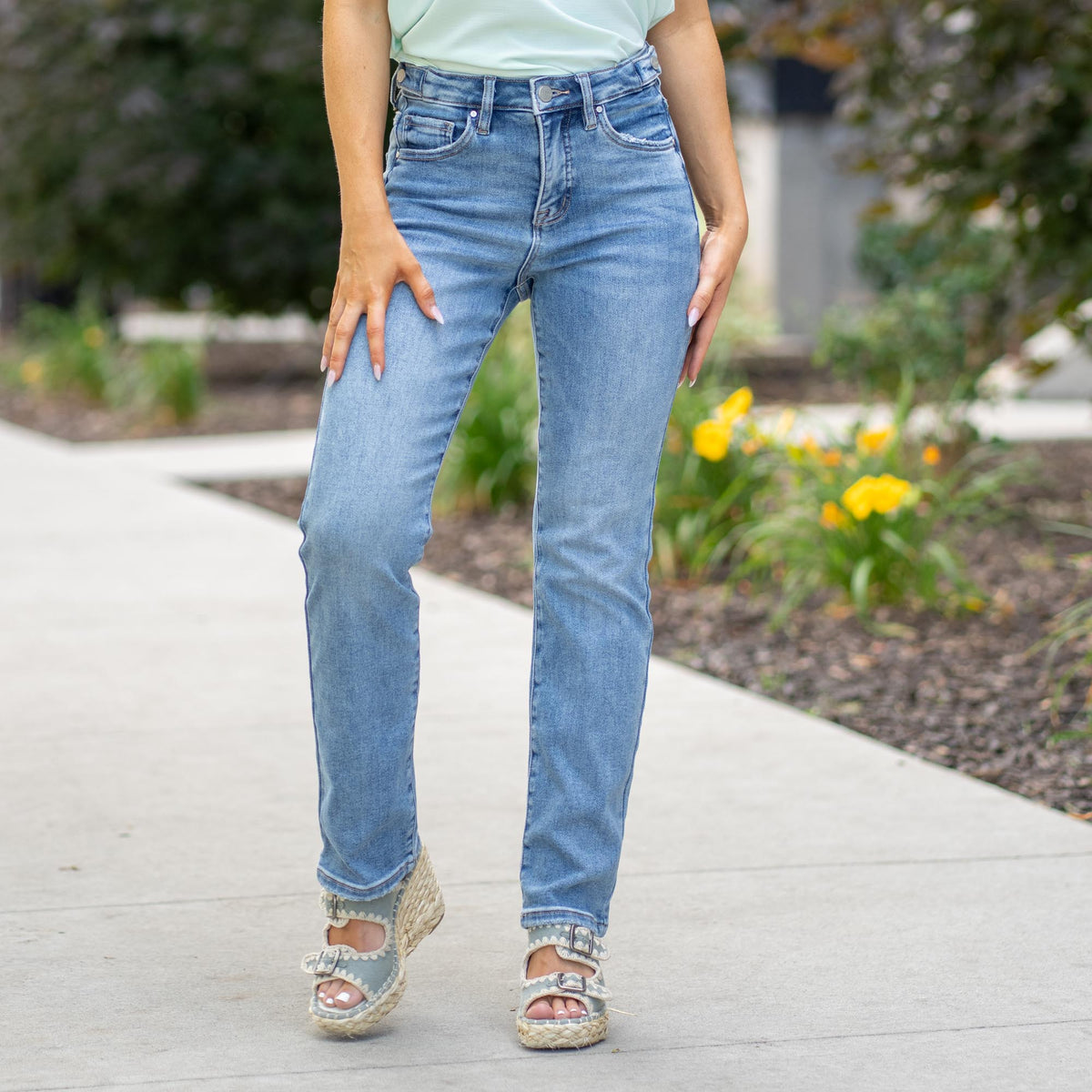 Risen Jeans Sutton High Rise Adjustable Straight Leg RDP5985-MD ...