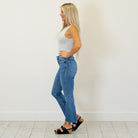 

Lovervet by VERVET&nbsp;

A flattering high rise meets a modern kick flare in this easy, everyday style. The cropped length and uneven raw hem add just the right amount of edge, while the medium wash keeps it effortlessly wearable. Made with comfort stretch denim, these jeans move with you without losing their shape. An elevated staple you’ll reach for season after season.

Color Name: Perfectly
Color: Medium Blue
Cut: Cropped Falre, 27" Inseam*
Rise: High-Rise, 10" Front Rise*

Material: 93% COTTON, 5% P