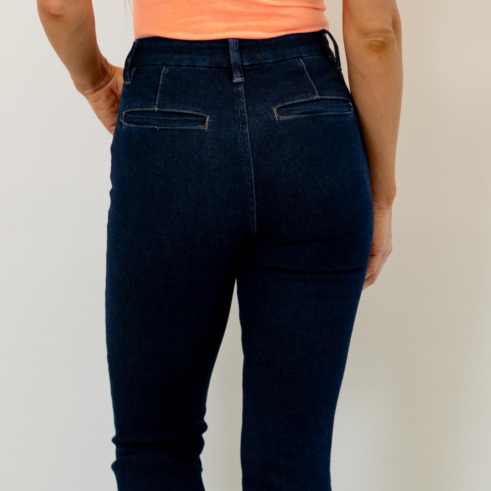 Lovervet by VERVET&nbsp;

This high-rise bootcut is designed with a seamless waistband for a smooth, flattering fit from waist to hip. The full-length leg and finished hem create a clean, polished silhouette that feels effortlessly put together. Crafted from comfort stretch denim, these jeans move with you while maintaining their shape. The rich dark wash makes this pair a timeless, dress-up-or-down staple.&nbsp;

Color Name: Exhilarating
Color: Dark Blue Wash
Cut: FIT, 33" Inseam*
Rise: High-Rise, 10" Fron