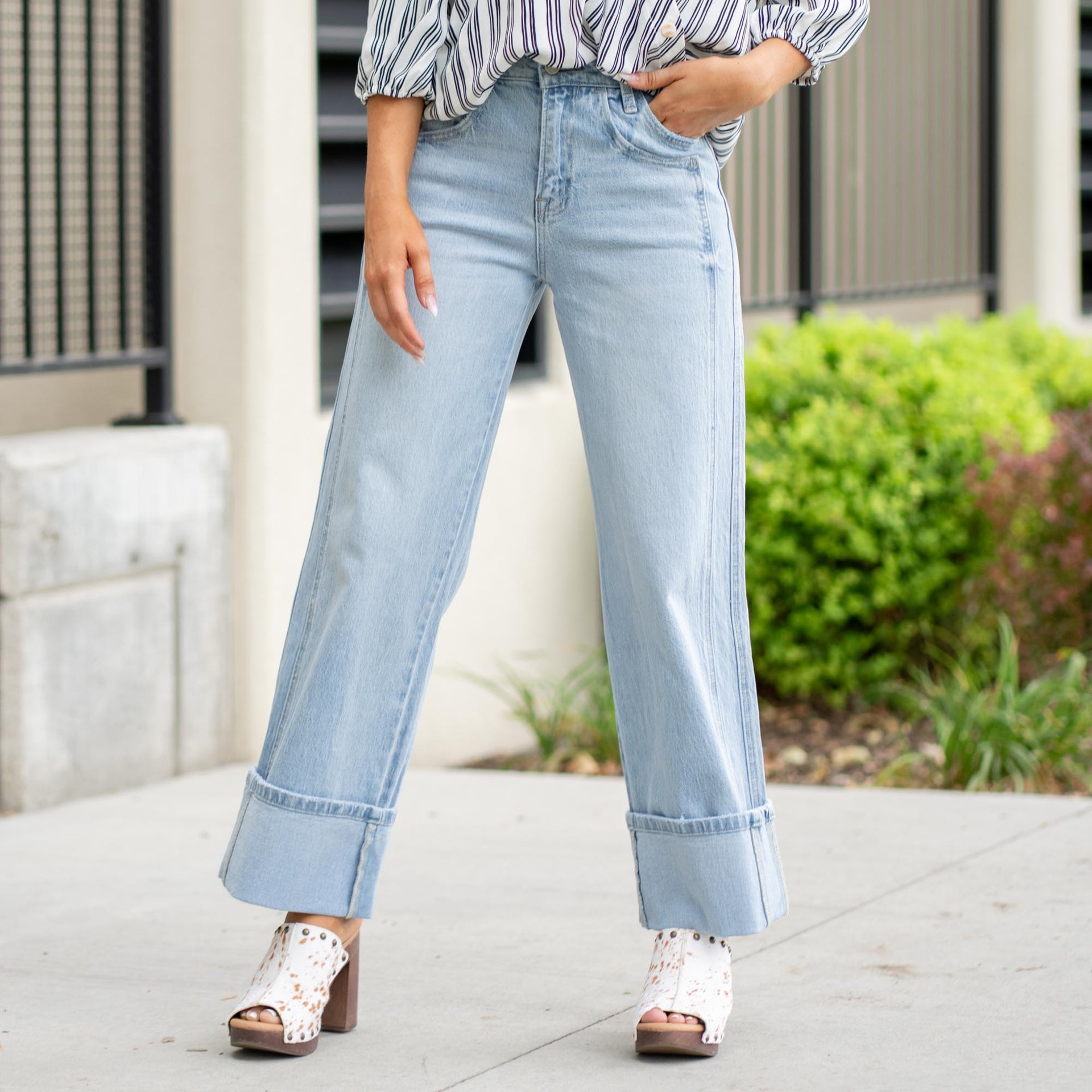 VERVET Jeans Streamlined Super High Rise Cuffed Baggy Wide Leg