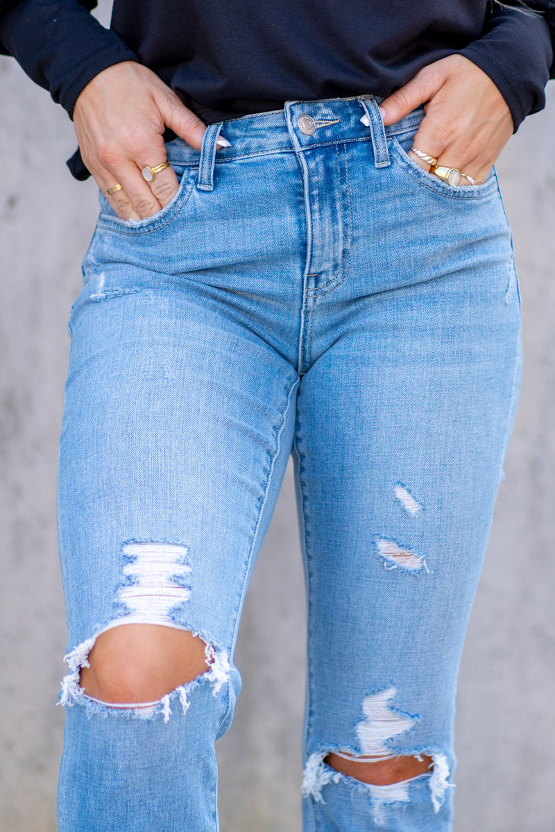 Lani High Rise Distressed Cropped Straight Jeans