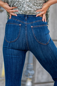 Judy Blue  These pull-on jeggings are stretchy with an elastic band waist. Carefully designed by Judy Blue to pull on and go. With a dark wash in blue, these will be your new night-out jeans. Color: Dark Blue Wash Cut: Pull-On Skinny, 28" Inseam* Rise: High-Rise, 10.75" Front Rise* Material: 52.2%Cotton / 21.5% Rayon / 23.4% Poly / 2.9%Lycra Stitching: Classic  Fly: Pull-On  Style #: JB88539 | 88539
