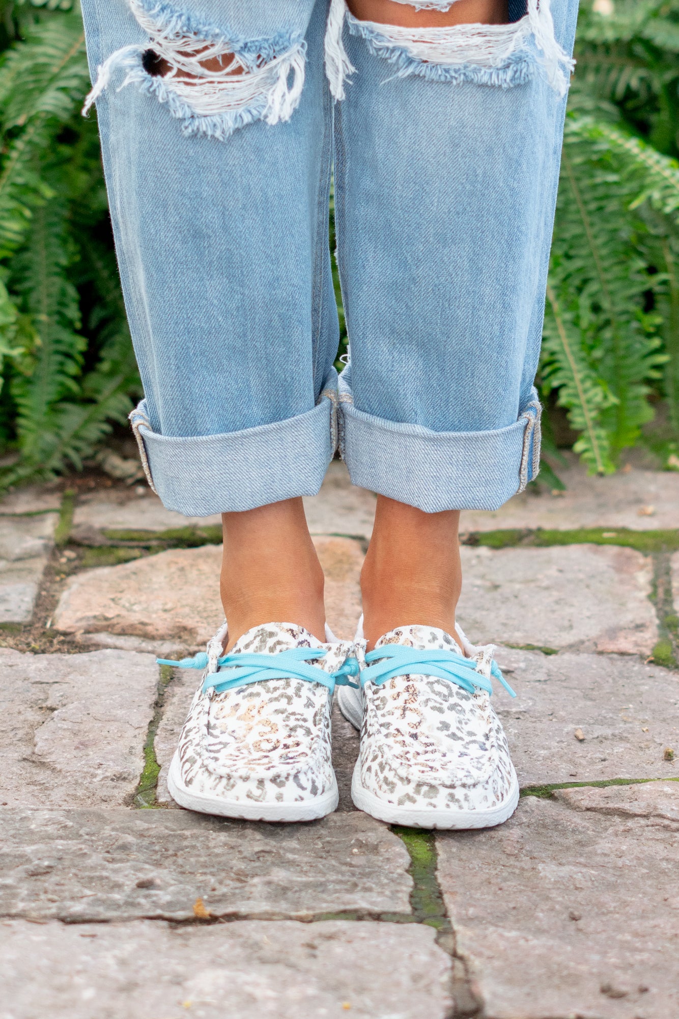 Boat Shoes | Gyspy Jazz by Very G  These boat shoes from Gyspy Jazz are comfortable and bold. Style Name: Jazzy Canvas  Color: White Cut: Boat  Rubber Sole Style #: GJSP0293-White Contact us for any additional measurements or sizing.    