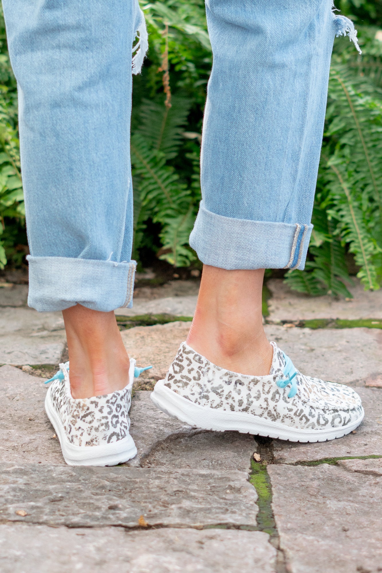 Boat Shoes | Gyspy Jazz by Very G  These boat shoes from Gyspy Jazz are comfortable and bold. Style Name: Jazzy Canvas  Color: White Cut: Boat  Rubber Sole Style #: GJSP0293-White Contact us for any additional measurements or sizing.    