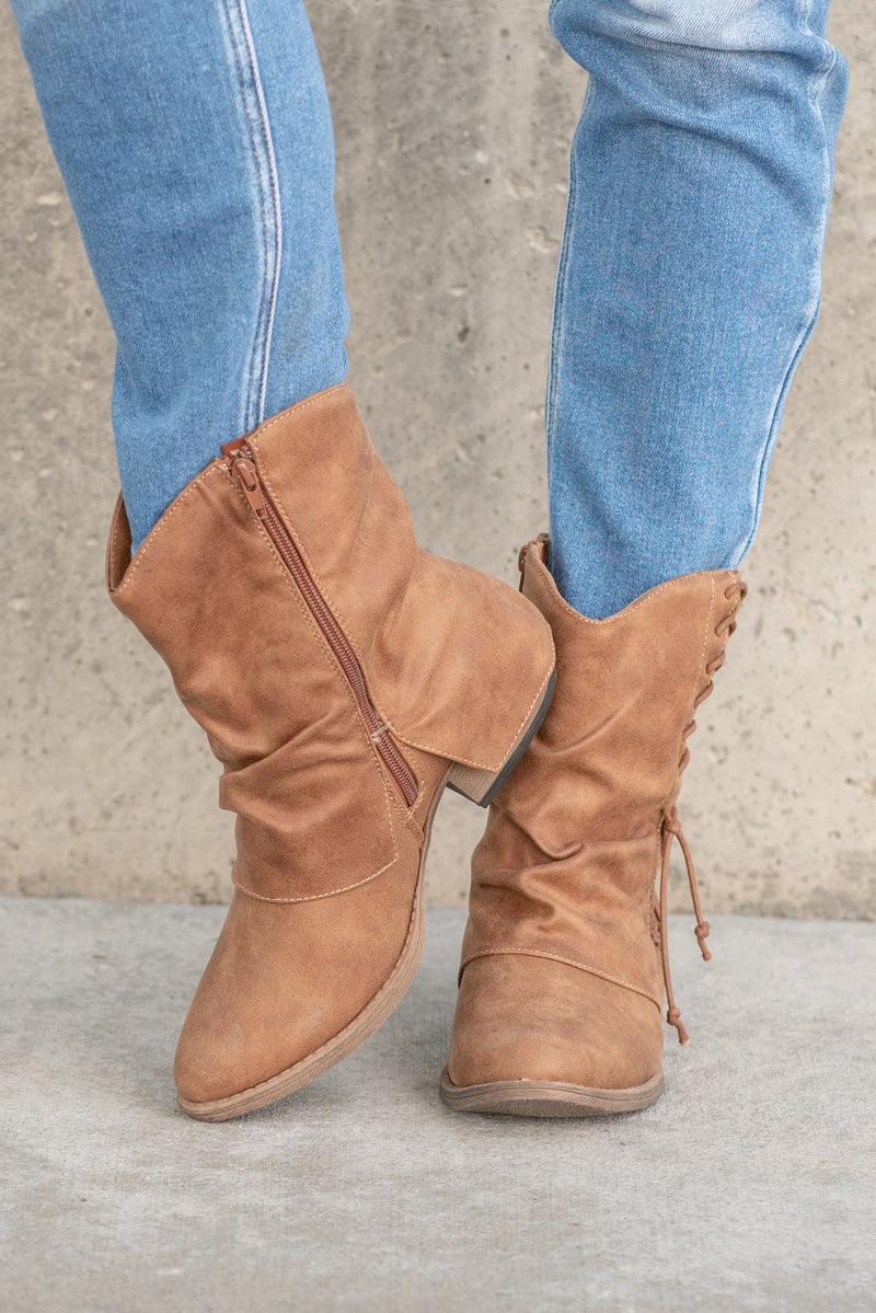 Booties | Very G  These booties from Very G are perfect to wear with your favorite jeans this fall.  Style Name: Sassy Color: Tan Cut: Zip Up Side Rubber Sole Style #: VGLB0339-Tan Contact us for any additional measurements or sizing.   