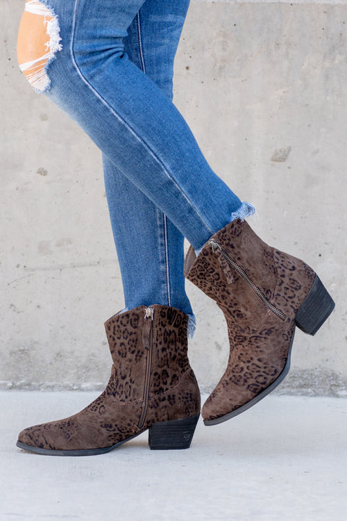Heavenly Leopard Print Skinny Boots - Taupe