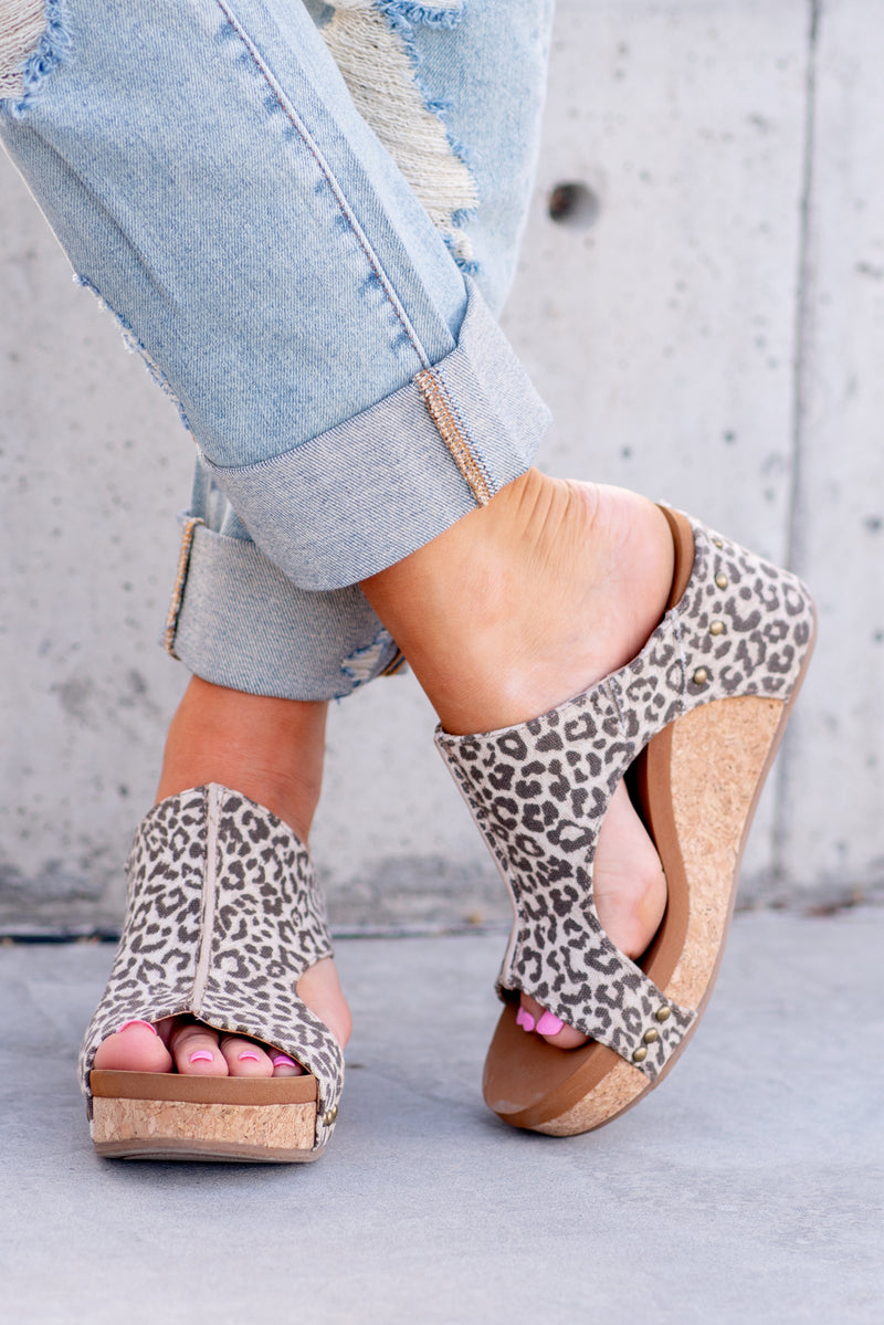 Besito 2 Wedge Slip On Sandals - Cream Leopard